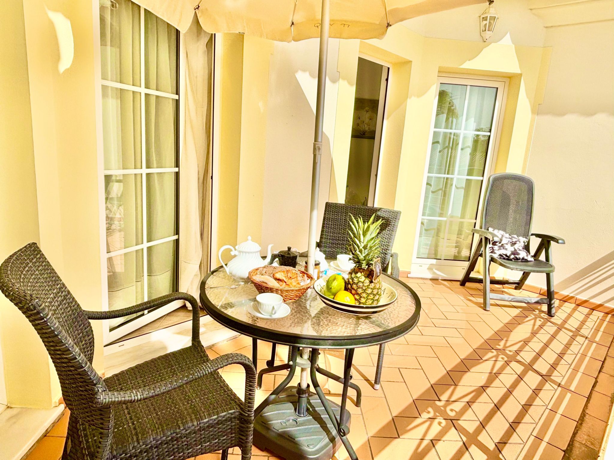 Maison mit beheiztem Pool – Cuisine et coin repas, photo 26 sur 49
