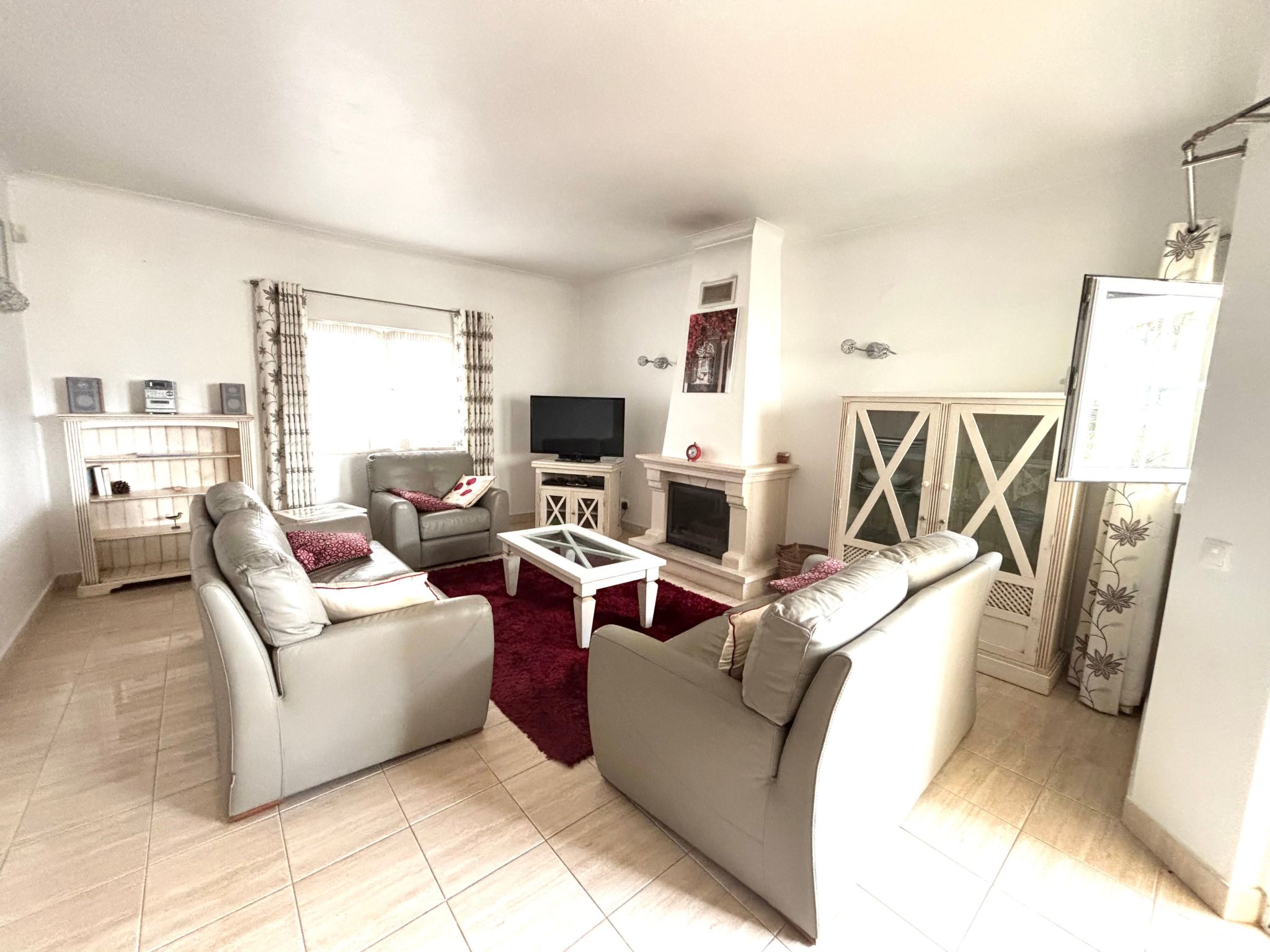 Maison mit beheiztem Pool – Séjour, photo 32 sur 49