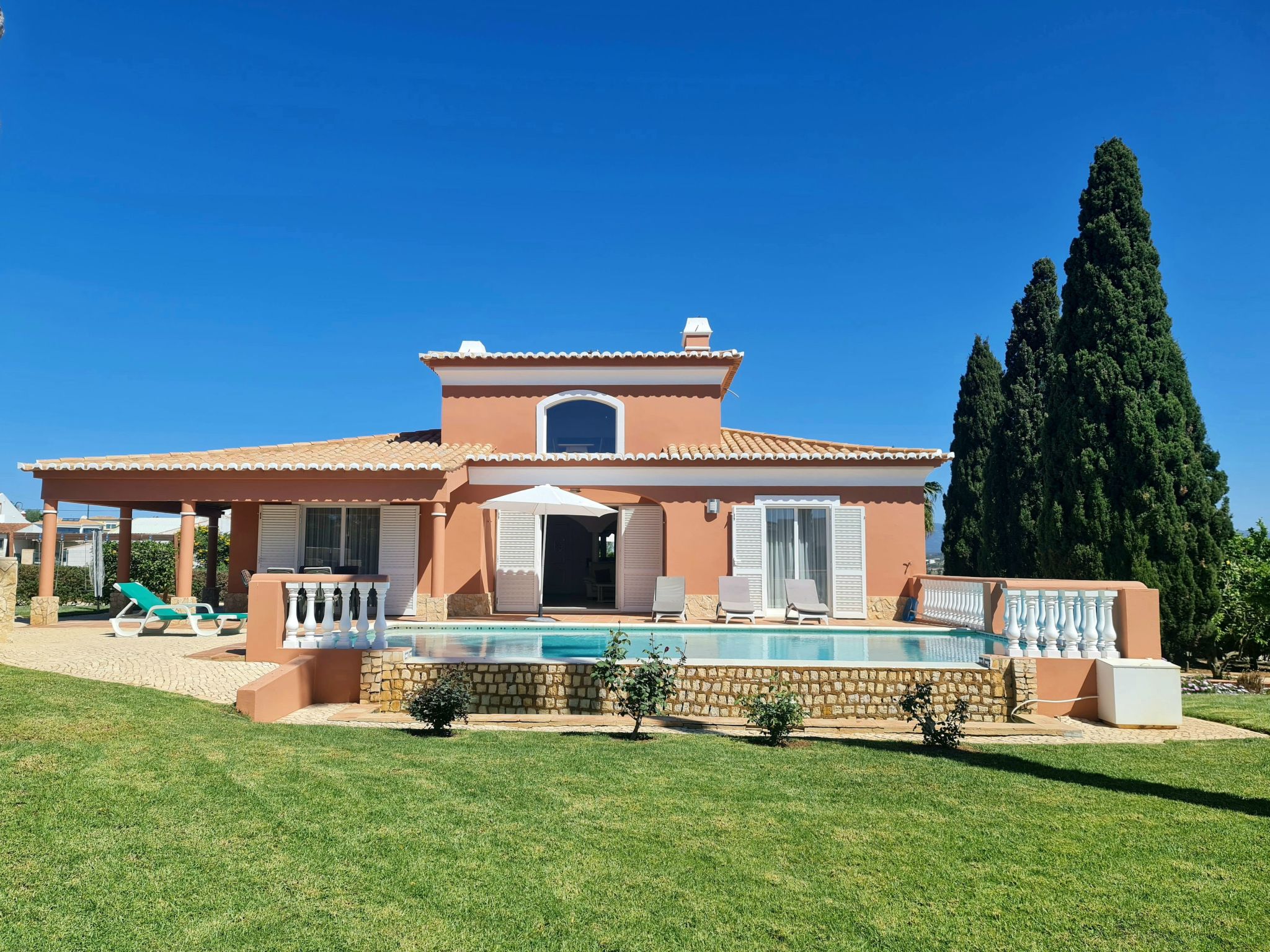 Vakantiehuis met privé zwembad in Bensafrim (Portugal) voor 5 personen