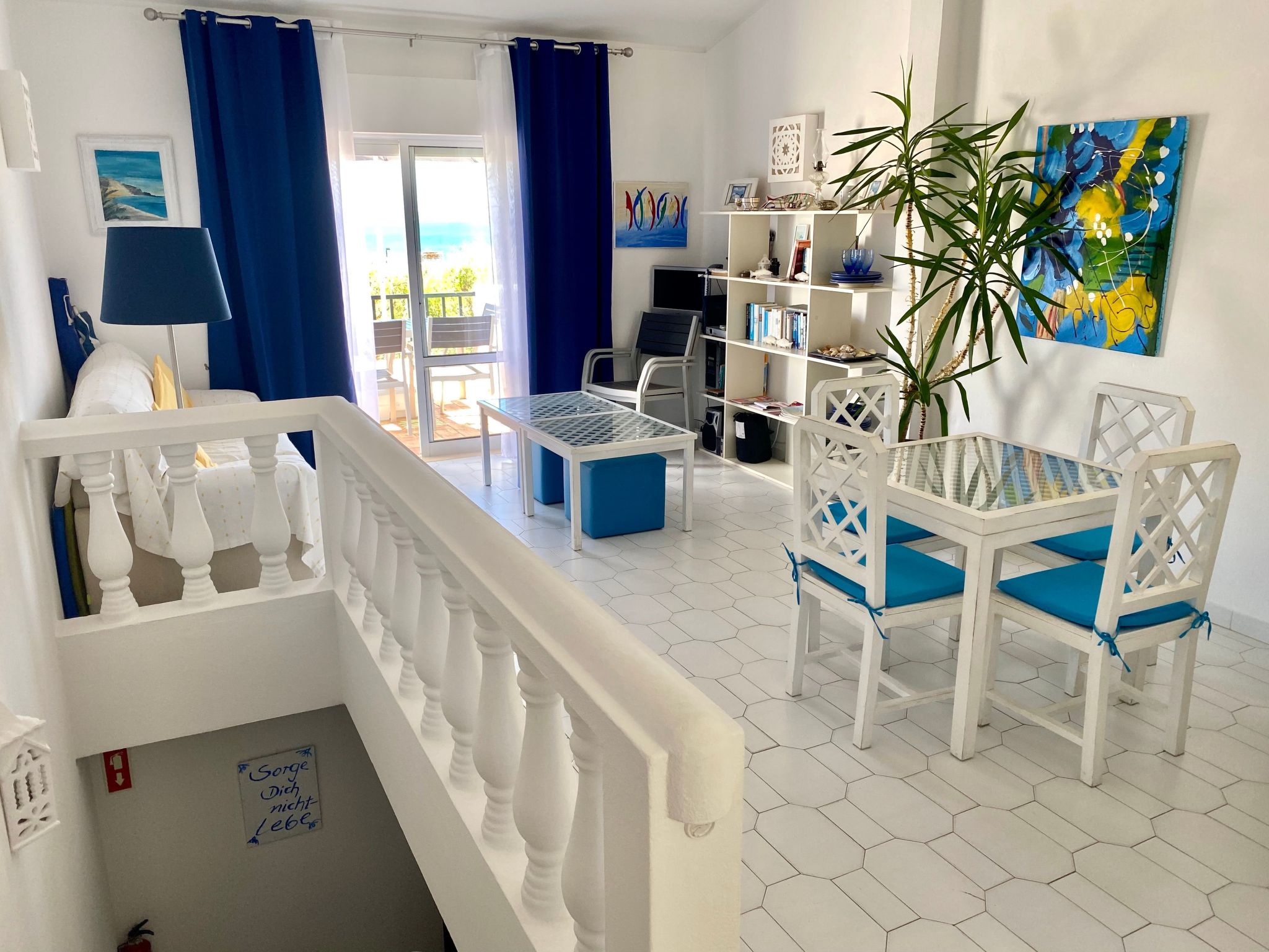 Zentrales Ferienhaus mit bezauberndem Meerblick-Image-tags.info