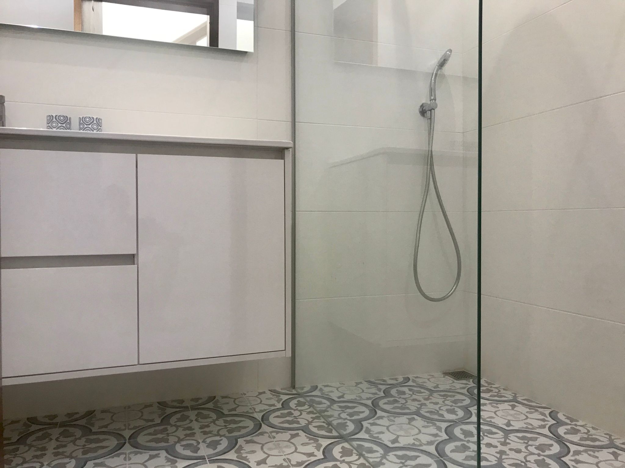 Zentrales Ferienhaus mit bezauberndem Meerblick-Image-tags.info