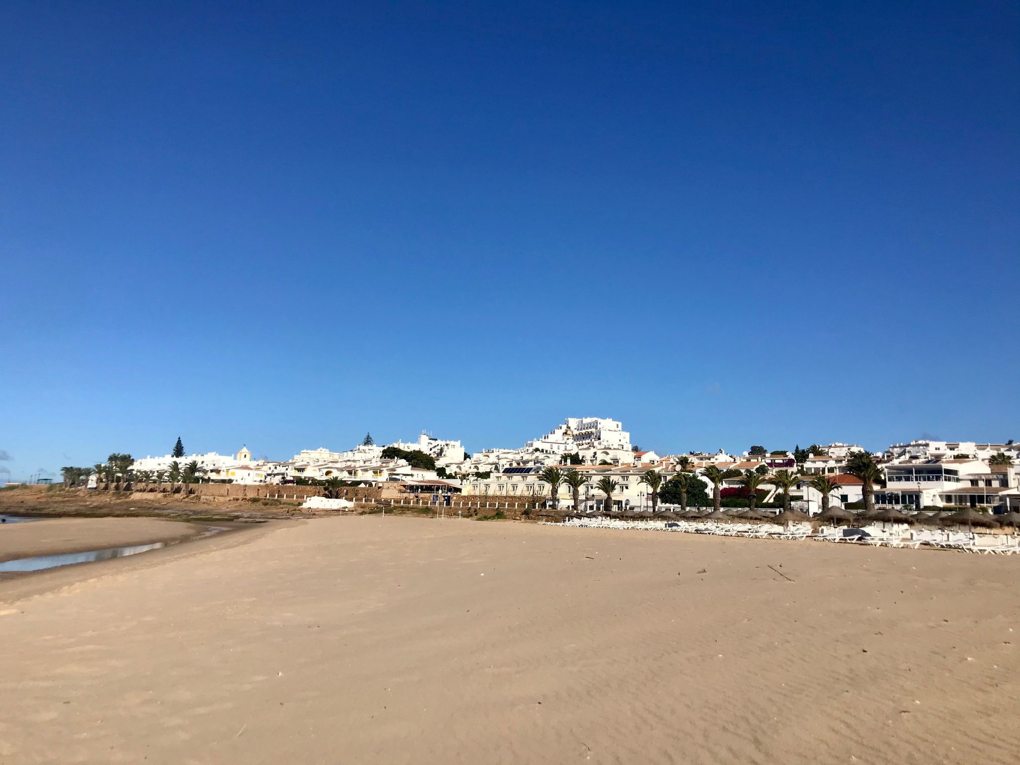 Zentrales Ferienhaus mit bezauberndem Meerblick-Image-tags.info