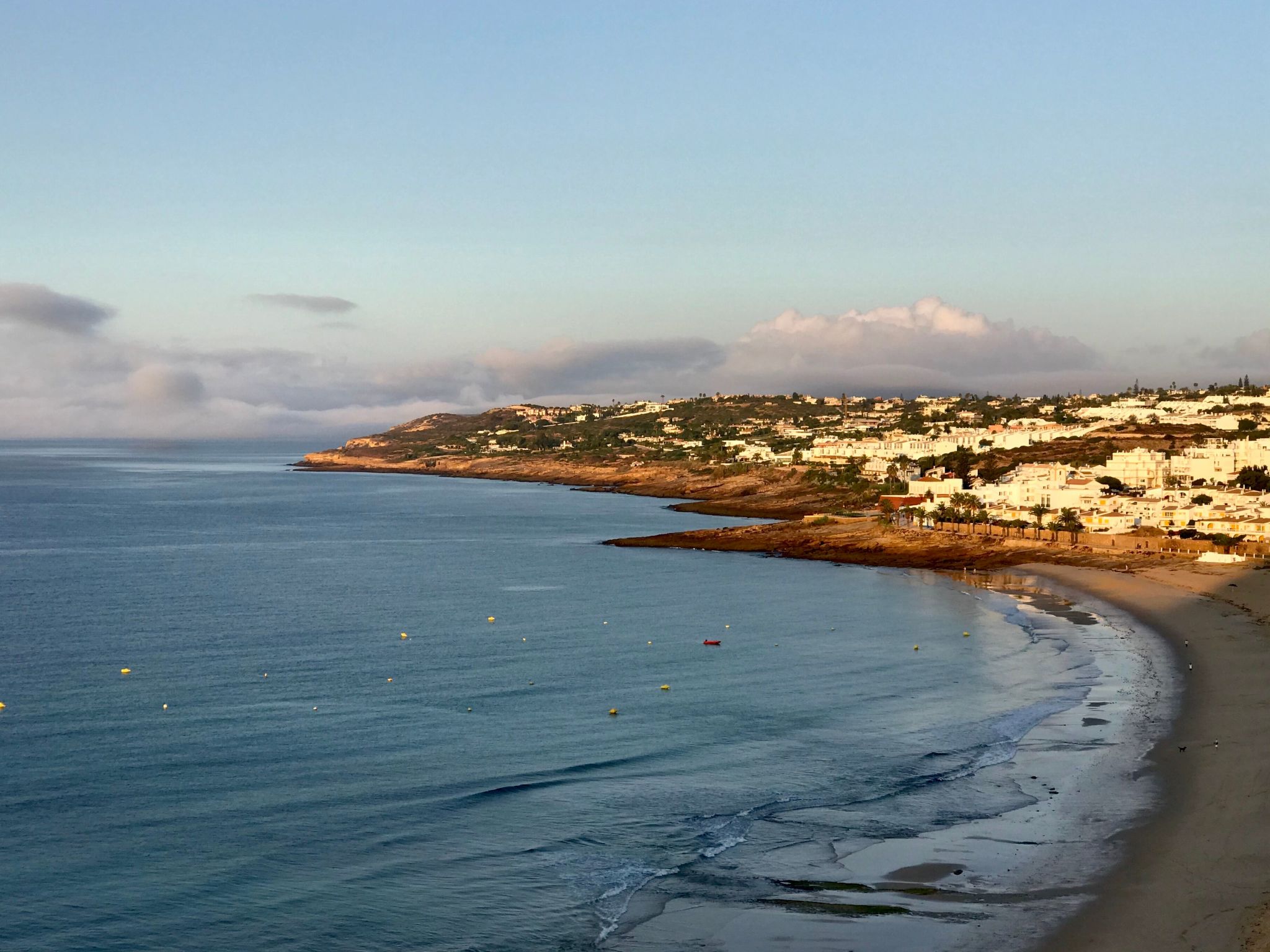 Zentrales Ferienhaus mit bezauberndem Meerblick-Image-tags.info