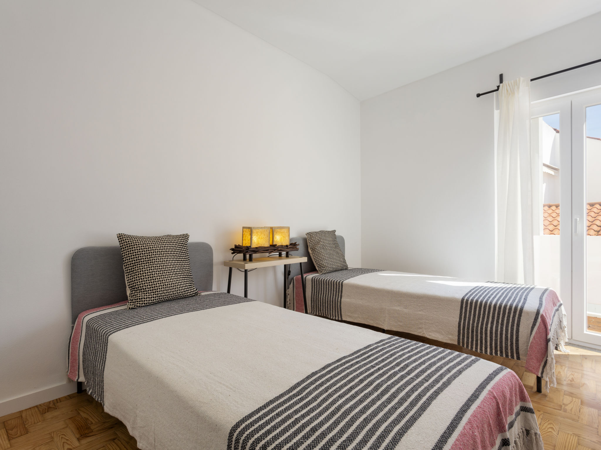 Photo of Dona Meia Praia