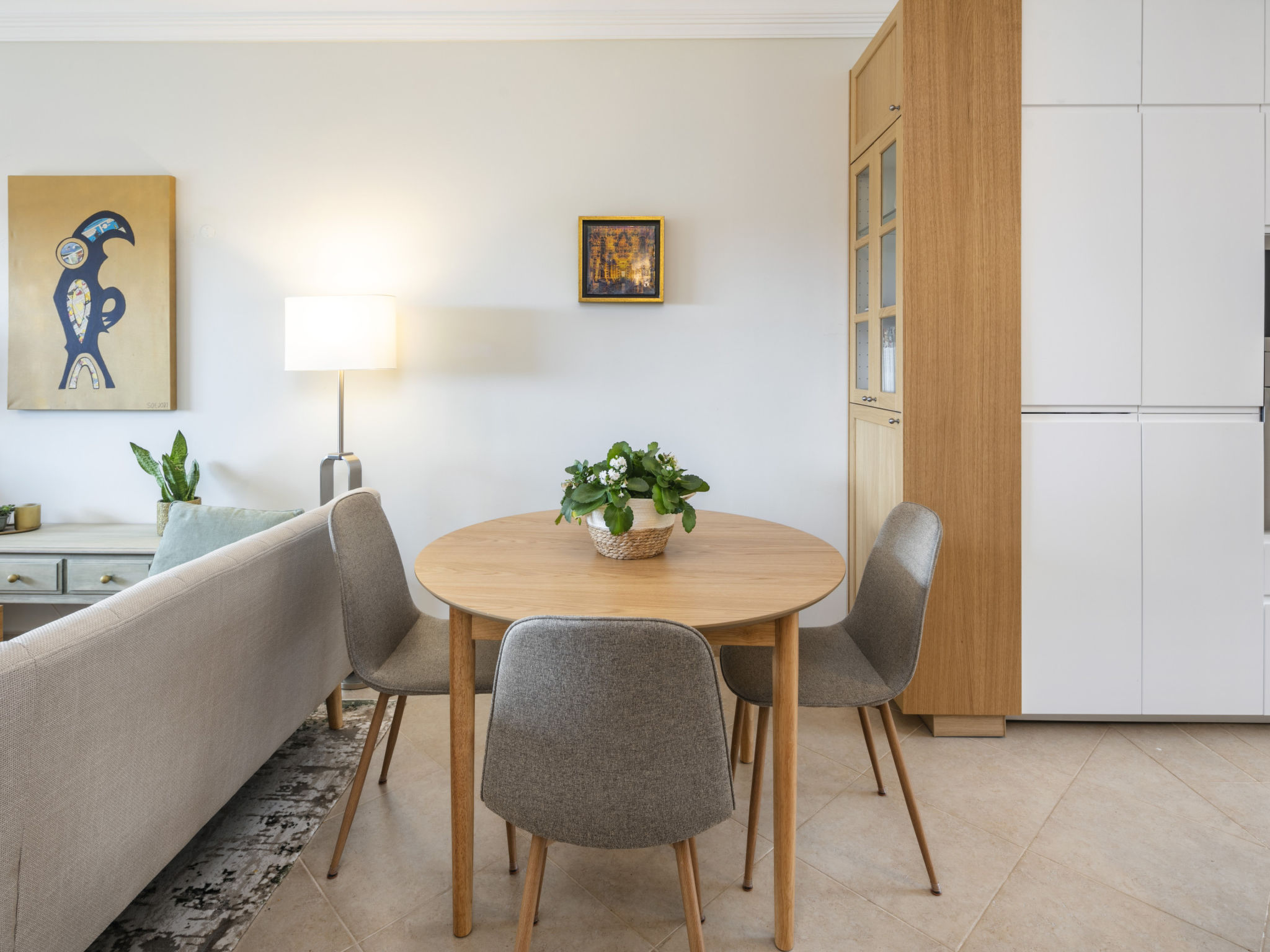 Fairview Golfside Apartment at Boavista - Drinnen