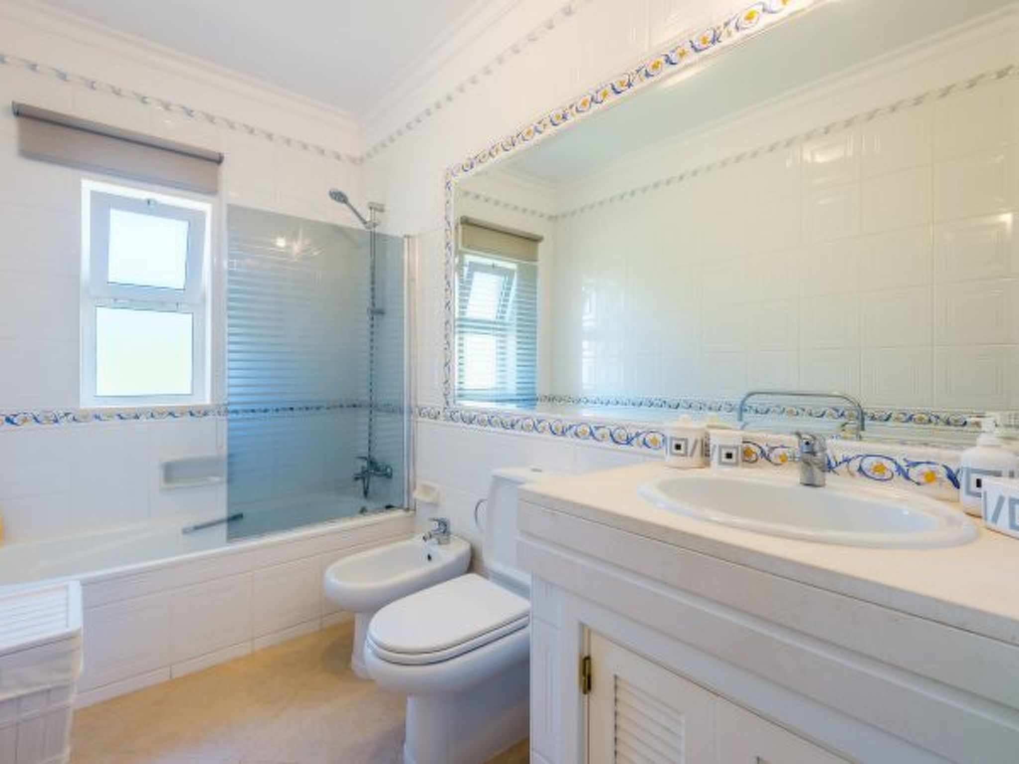 Photo of Fairviews Village - Boavista Resort in Lagos