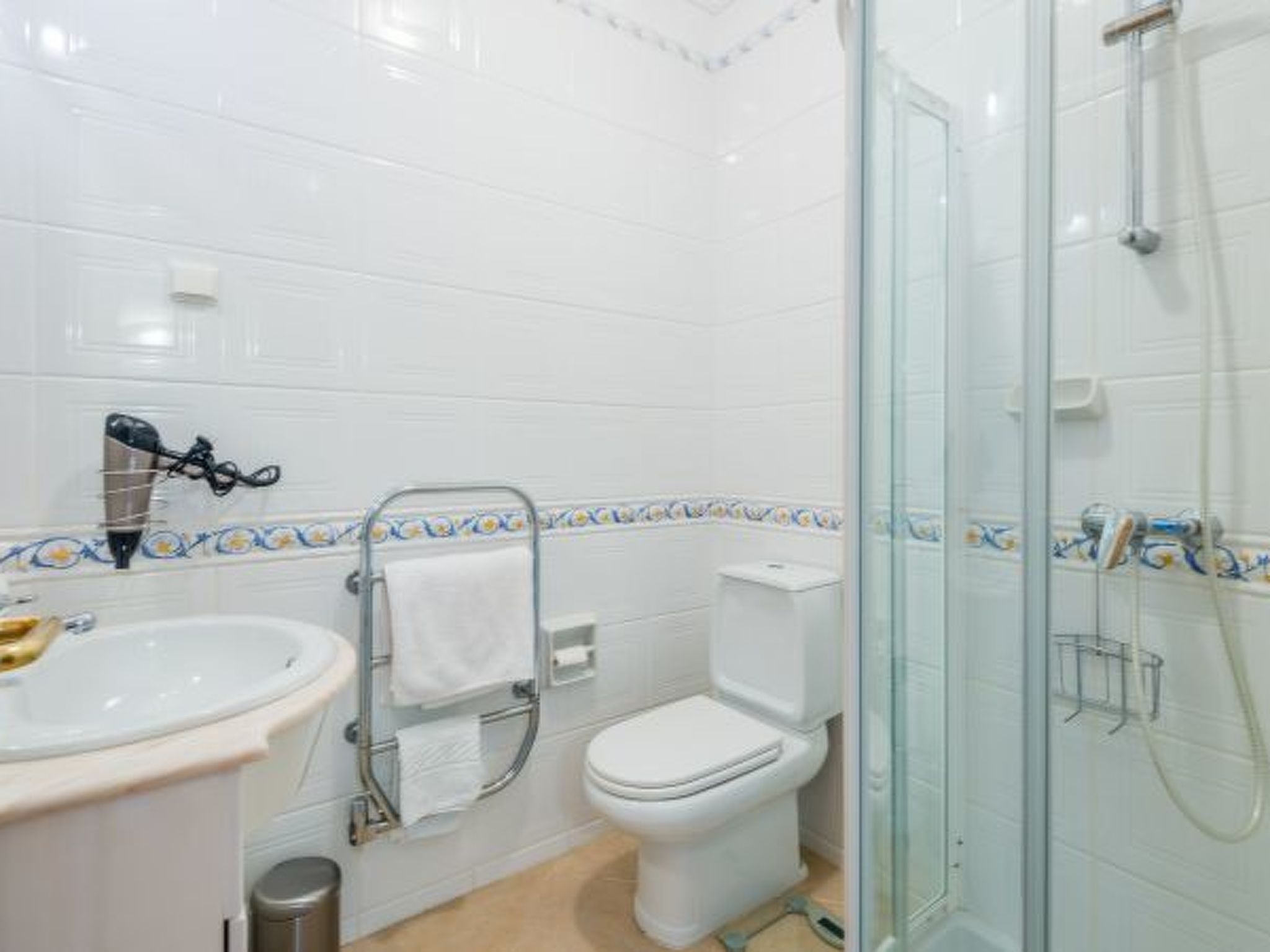 Photo of Fairviews Village - Boavista Resort in Lagos