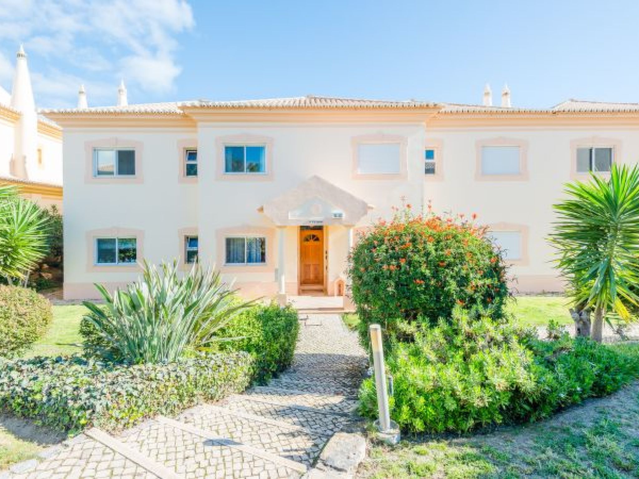 Photo of Fairviews Village - Boavista Resort in Lagos