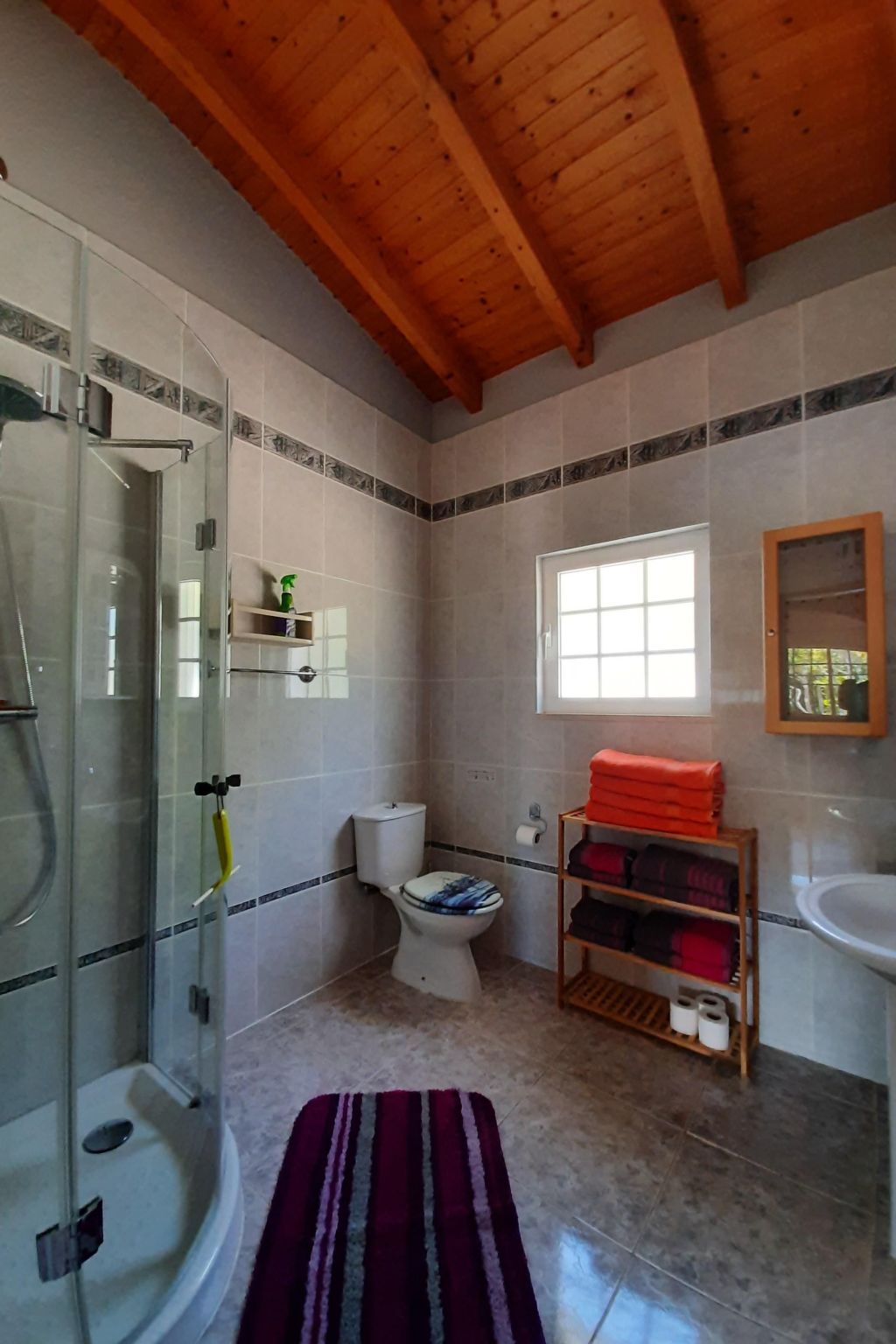 Photo of mit Terrasse und Gemeinschaftspool