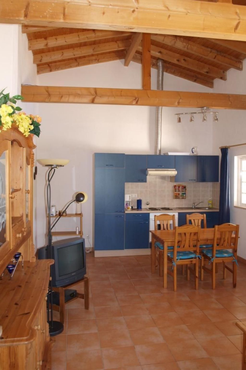 Mit Terrasse und Gemeinschaftspool-Binnen