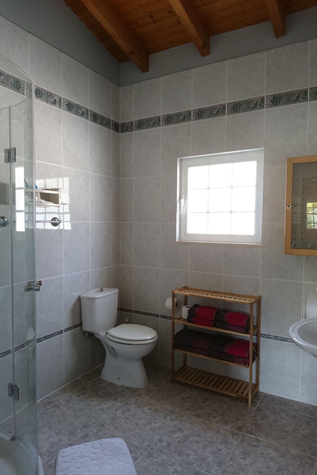 Mit Terrasse und Gemeinschaftspool-Binnen