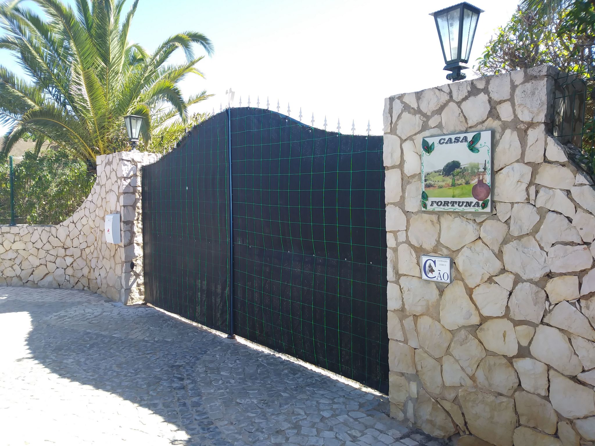 Photo of mit Terrasse und Gemeinschaftspool