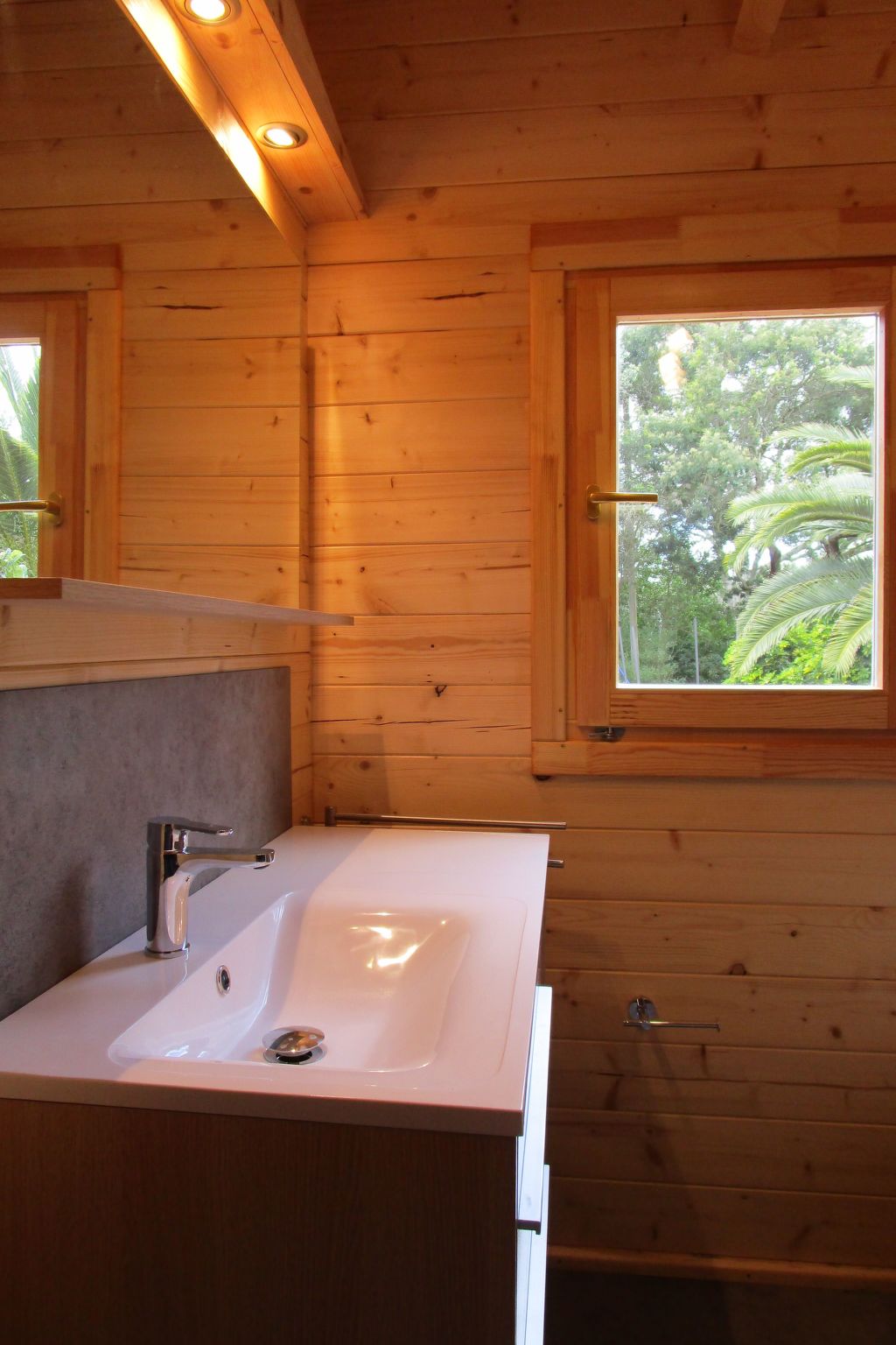 Mit Terrasse und Gemeinschaftspool-Binnen