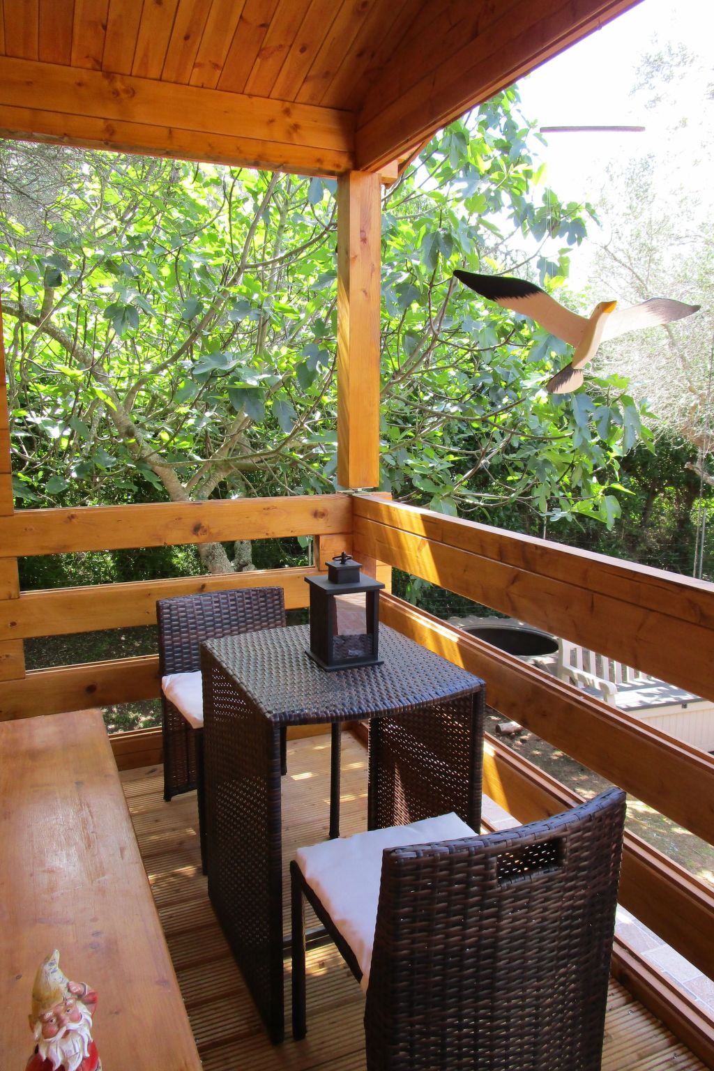 Photo of mit Terrasse und Gemeinschaftspool