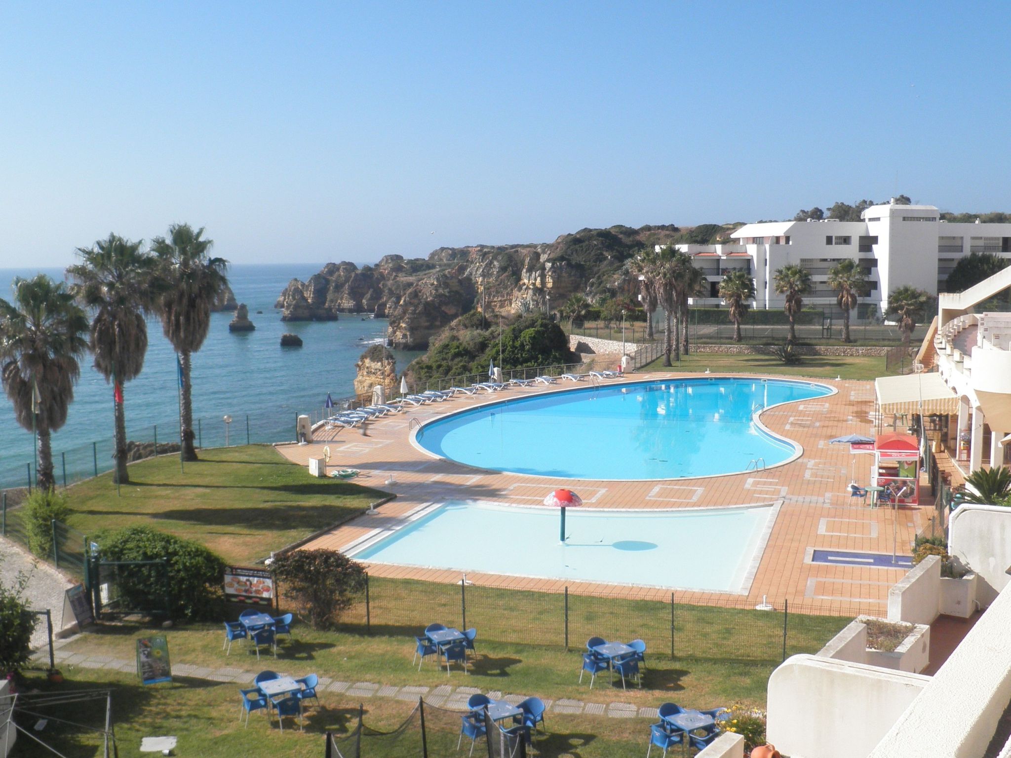 Wohnung mit Infinity-Pool-Image-tags.info