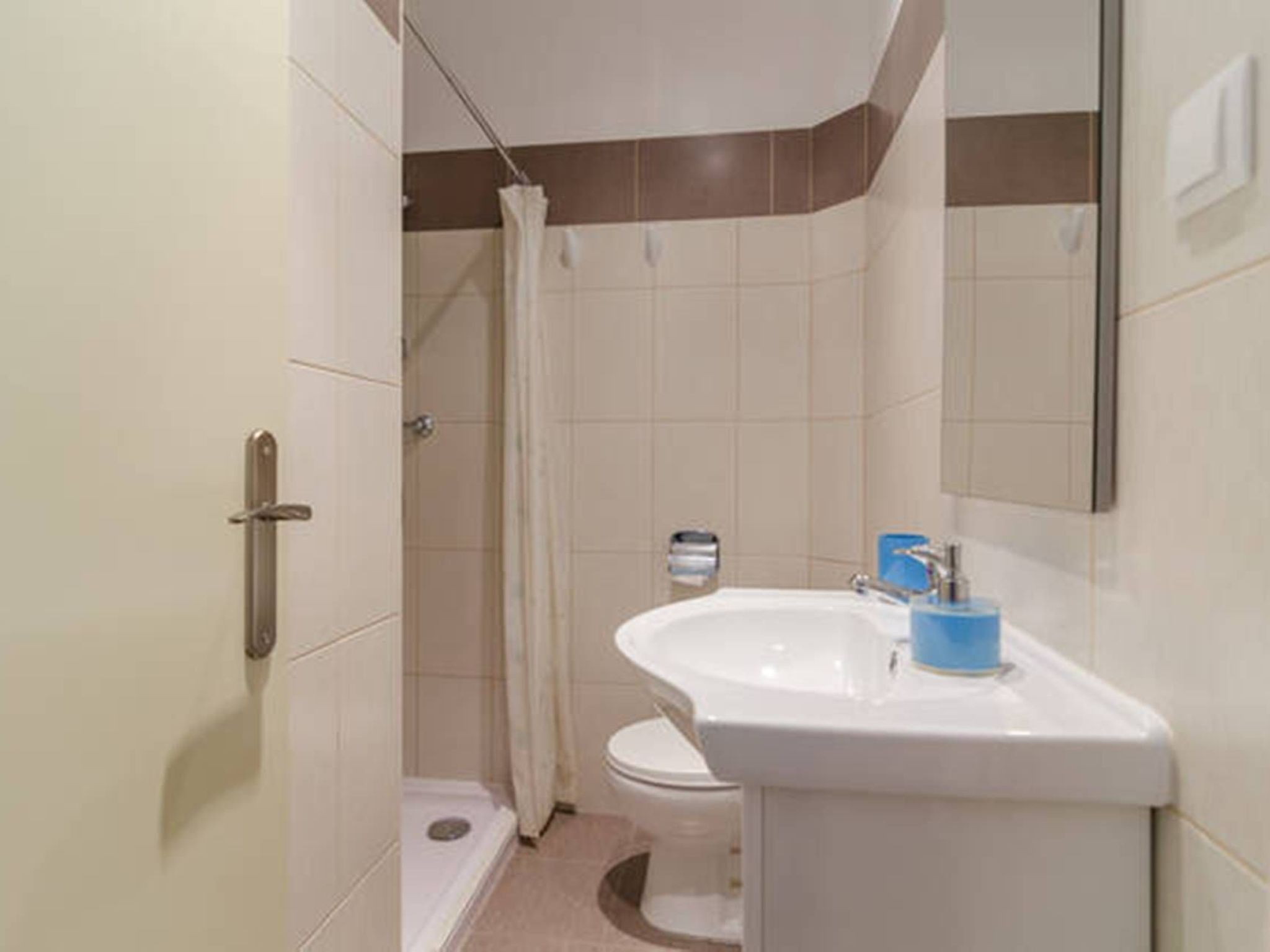 "Peixes" mit Blick auf das Wasser-Binnen