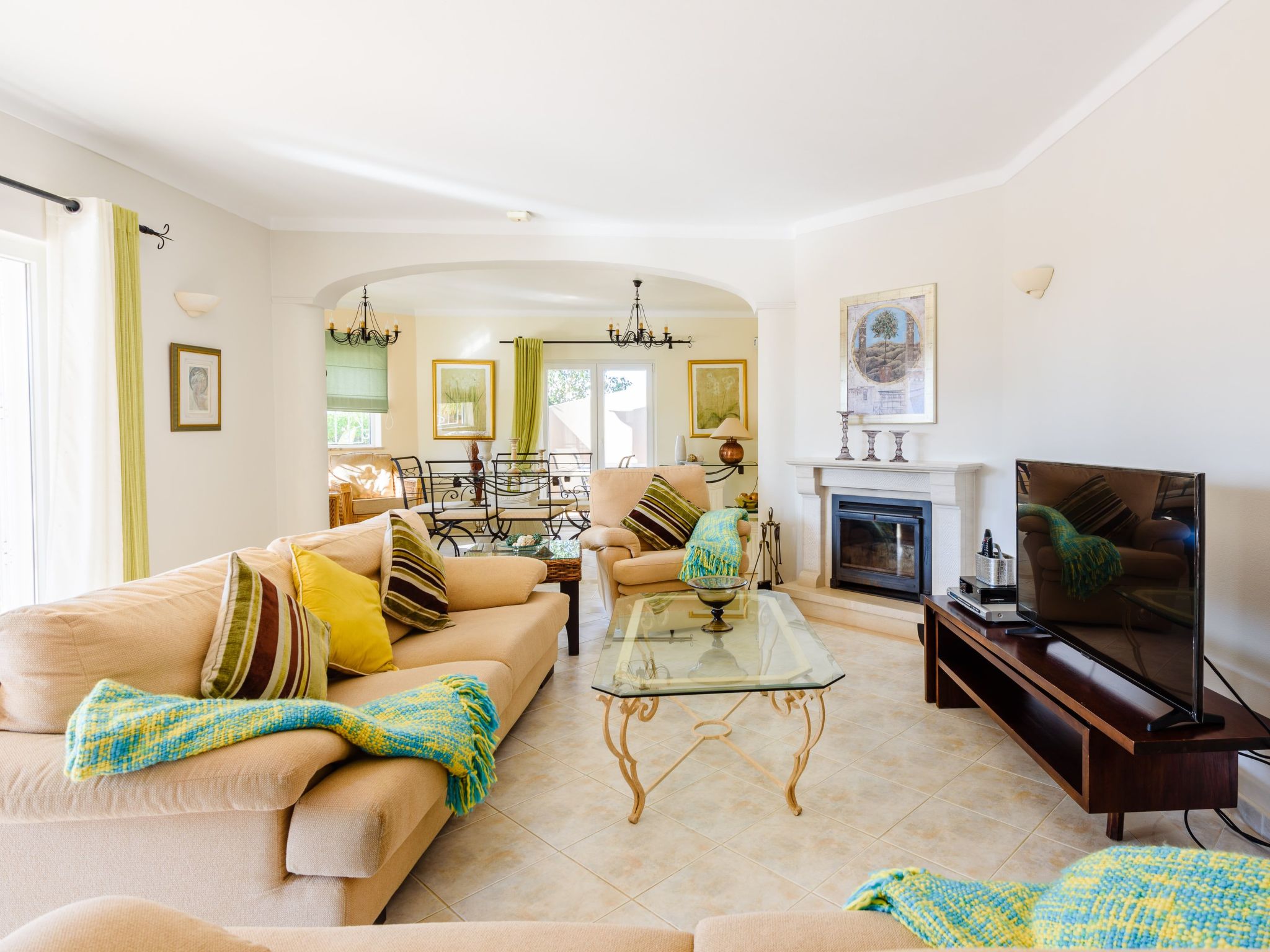 Ferienvilla "Casa Rita" mit privatem Pool-Drinnen