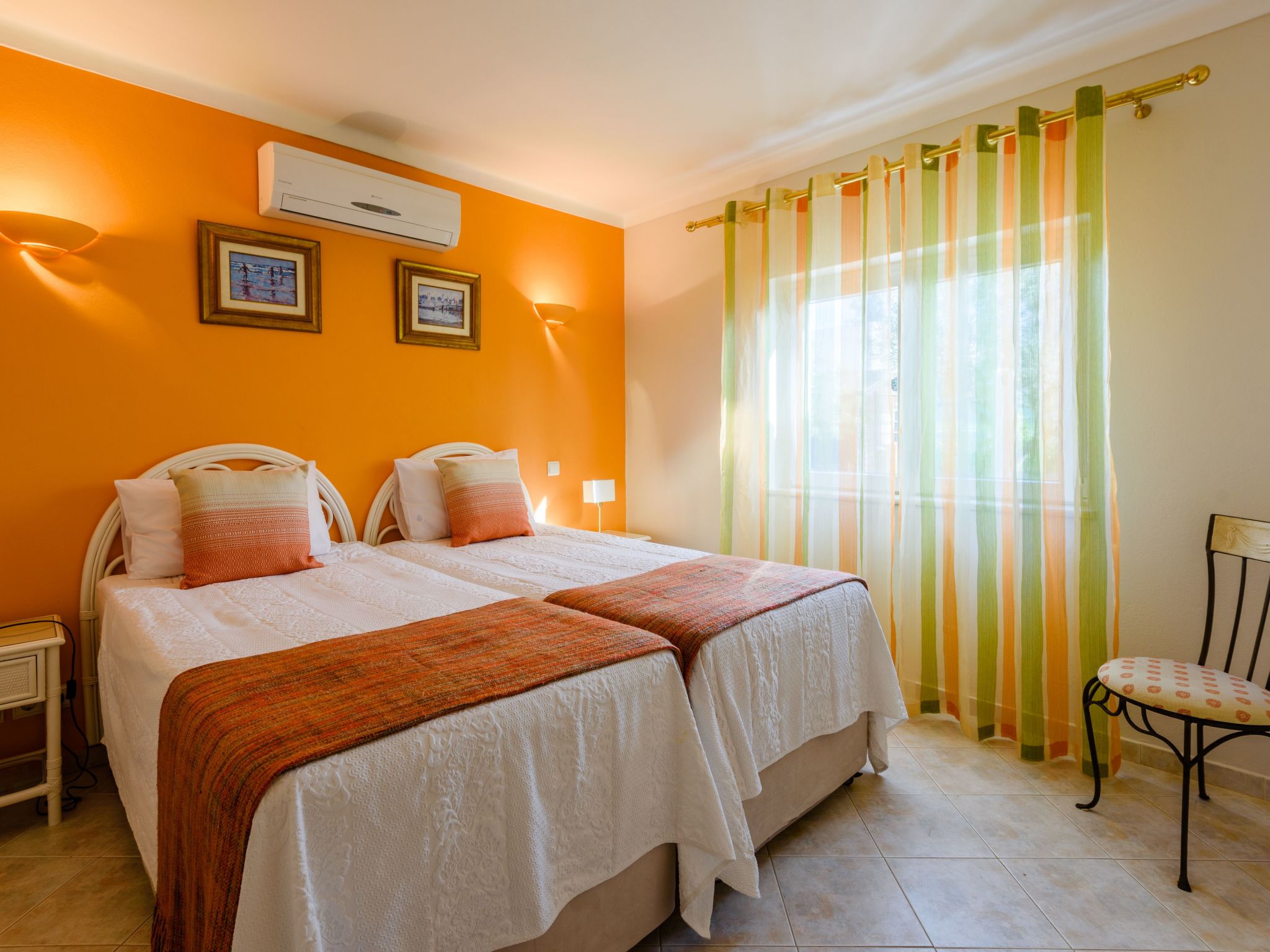 Ferienvilla "Casa Rita" mit privatem Pool-Drinnen