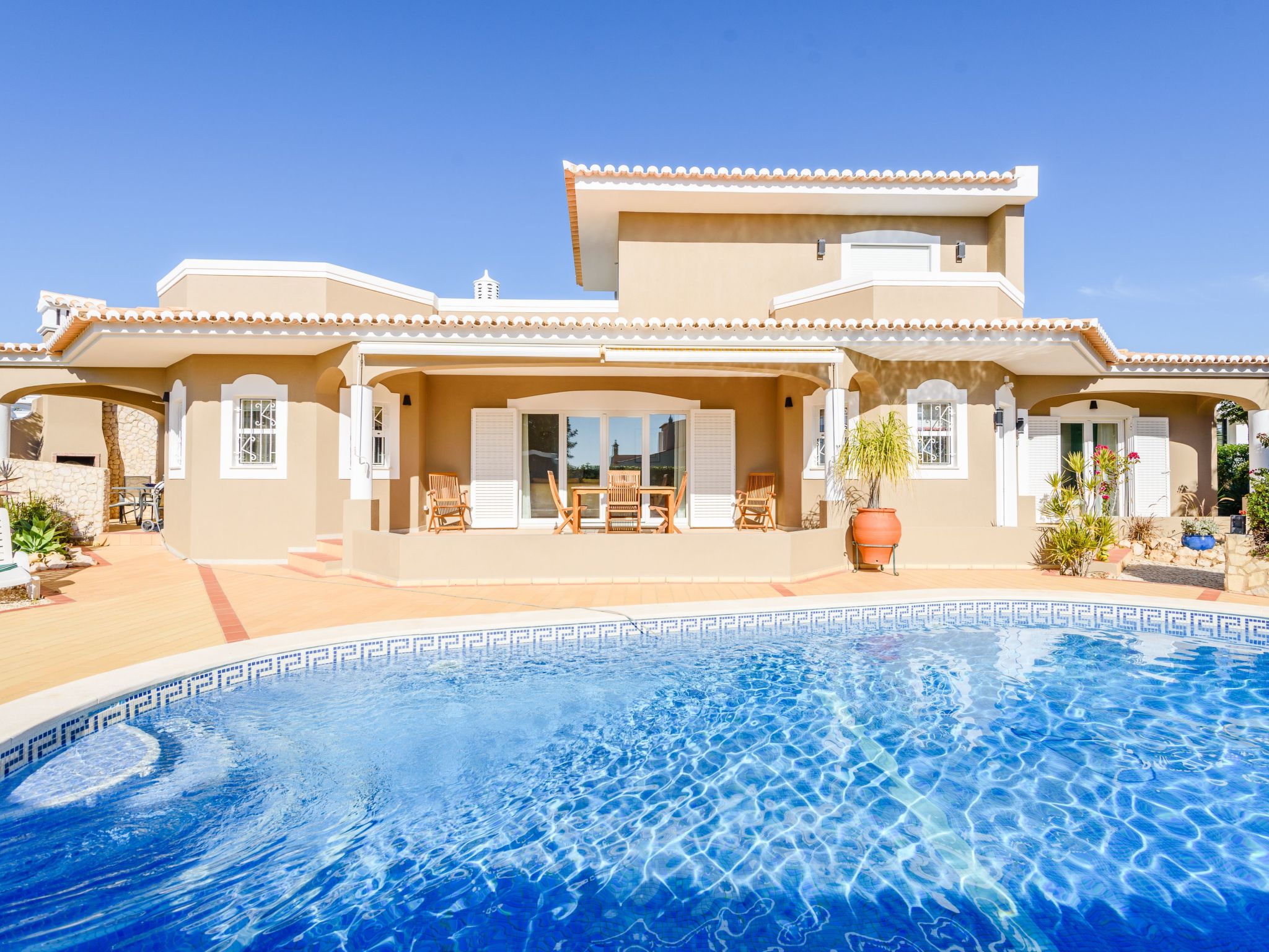 Ferienvilla "Casa Rita" mit privatem Pool-Drinnen