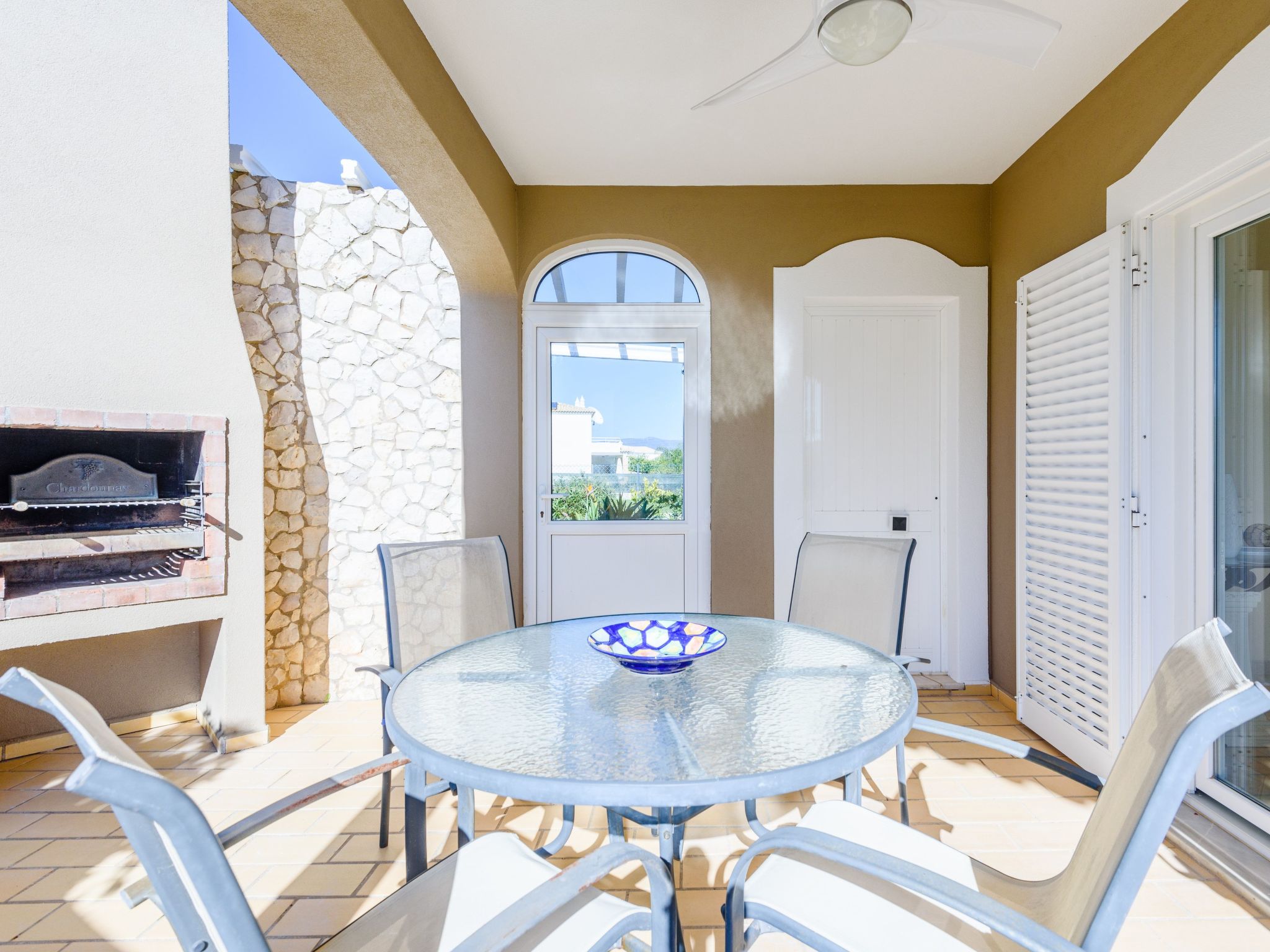 Ferienvilla "Casa Rita" mit privatem Pool-Drinnen