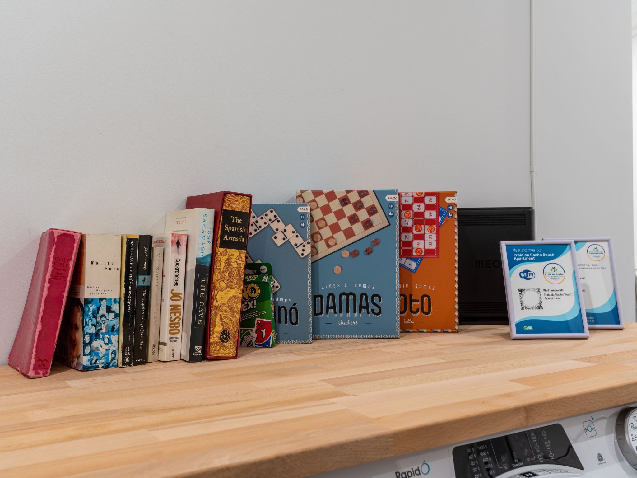 BnB Homes Gemütliche Wohnung in der Nähe der Praia da Rocha-Dedans