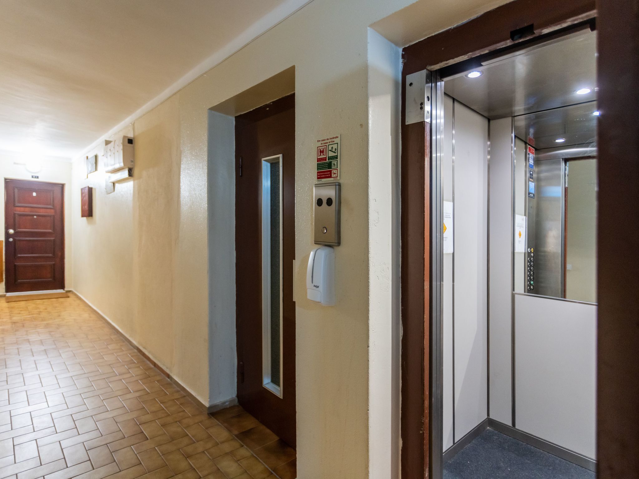 BnB Homes Praia da Rocha Strand Elegantes Apartment-Dedans