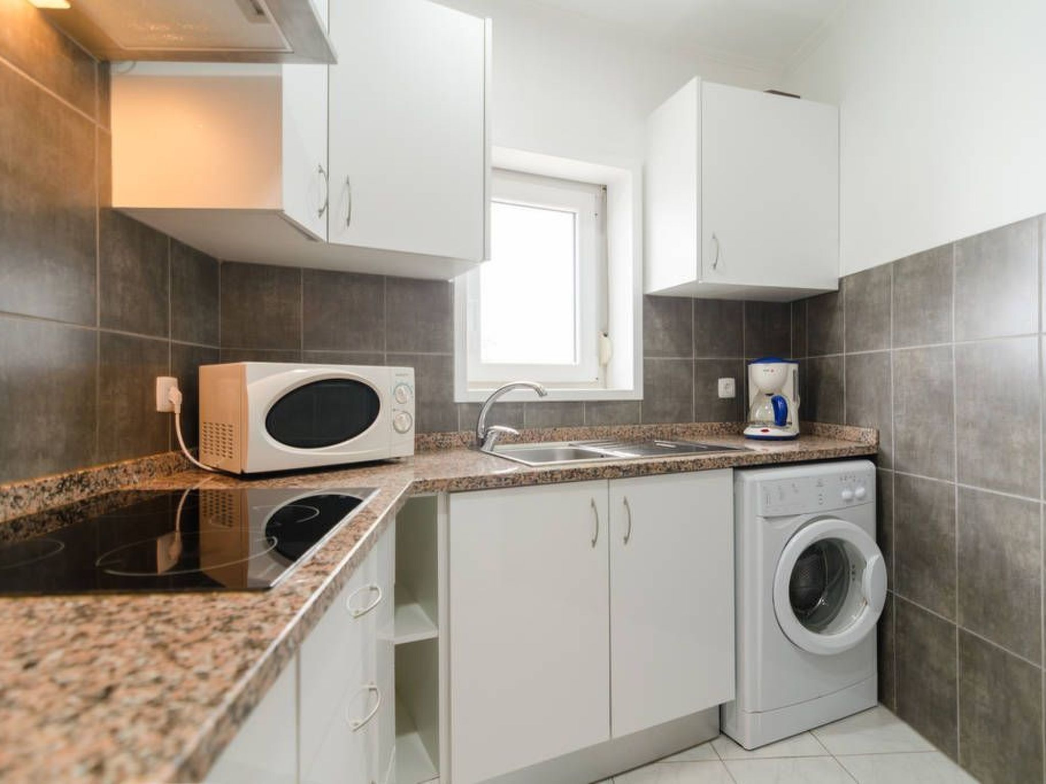 Mit eigenem Parkplatz-Image-tags.info