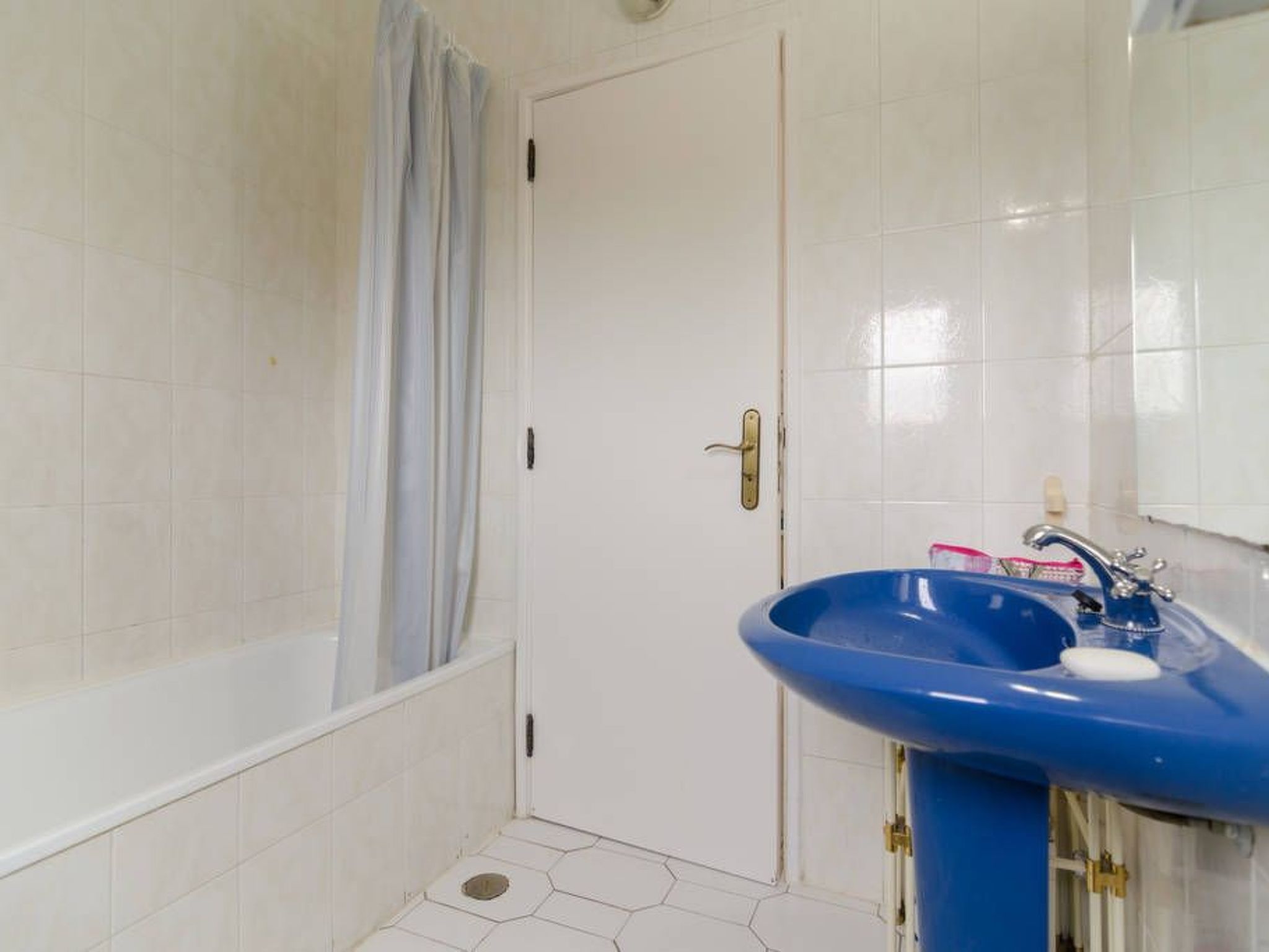 Mit eigenem Parkplatz-Image-tags.info