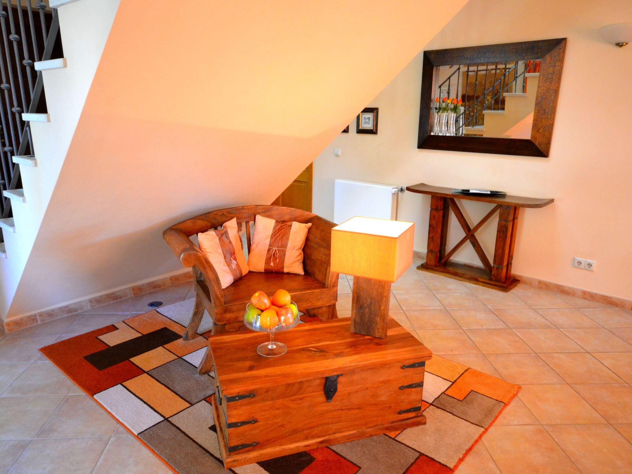 Luxuriöse Privatvilla mit Infinity-Pool-Drinnen