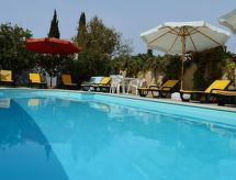 Große Wohnung in Carvoeiro mit Möblierter Terrasse