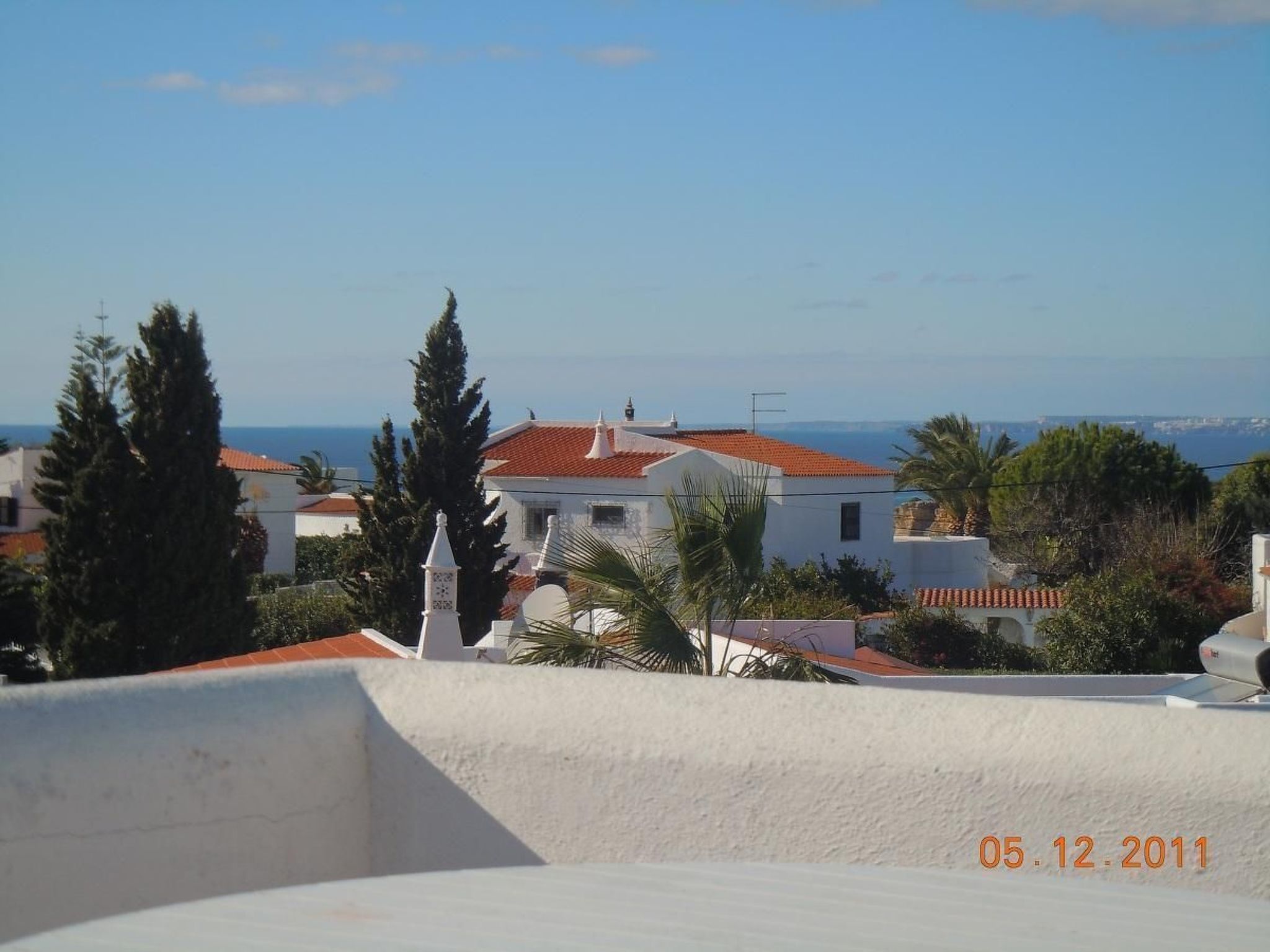 Photo of Große Wohnung in Carvoeiro mit Möblierter Terrasse