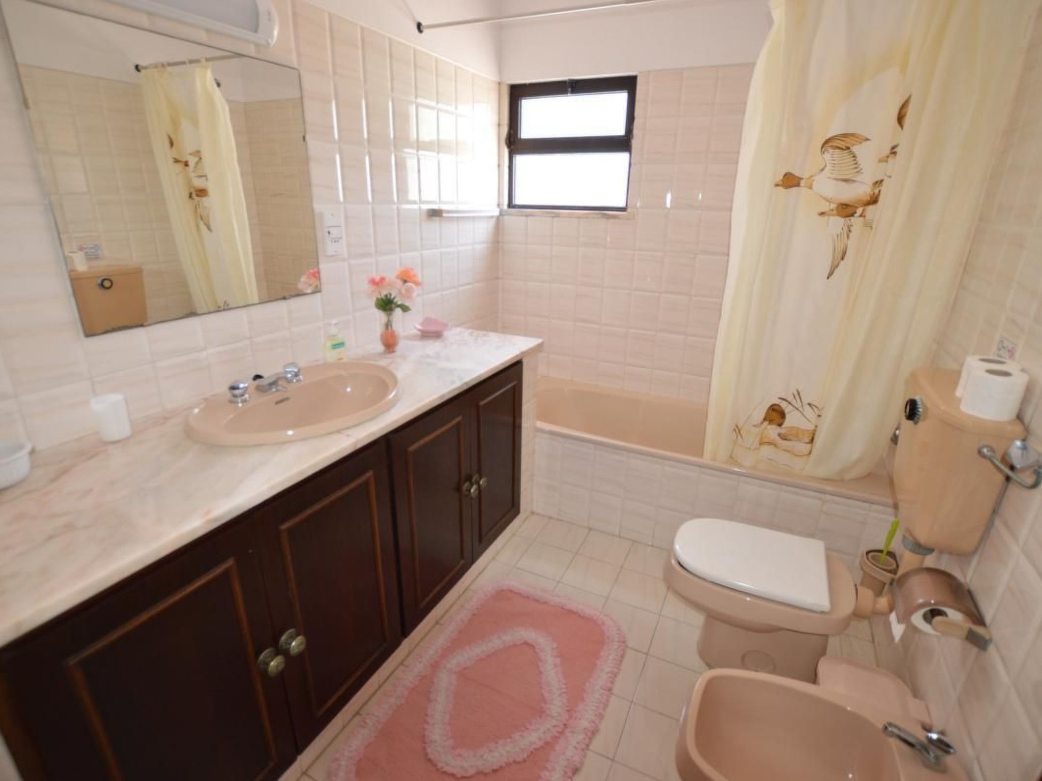 Photo of Große Wohnung in Carvoeiro mit Möblierter Terrasse