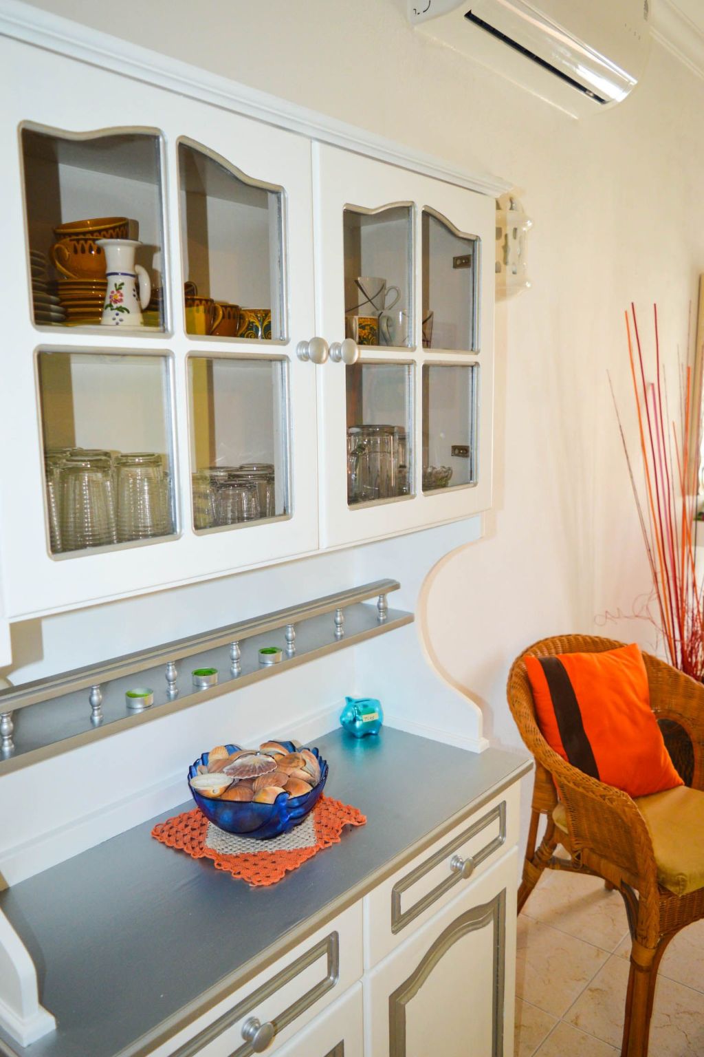 Wohnung mit Blick auf das Wasser-Image-tags.info