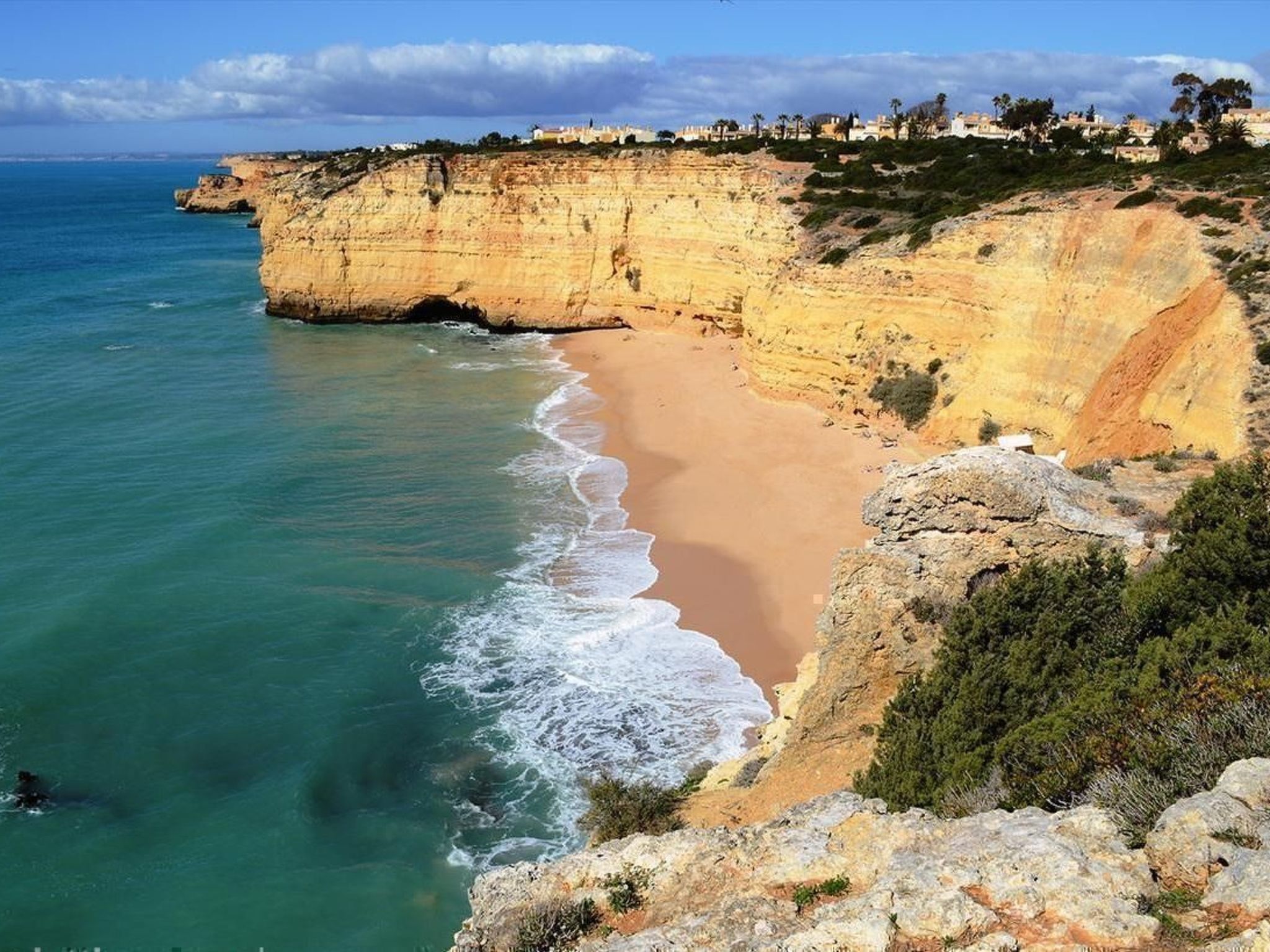 Photo of Wohnung mit Blick auf das Wasser