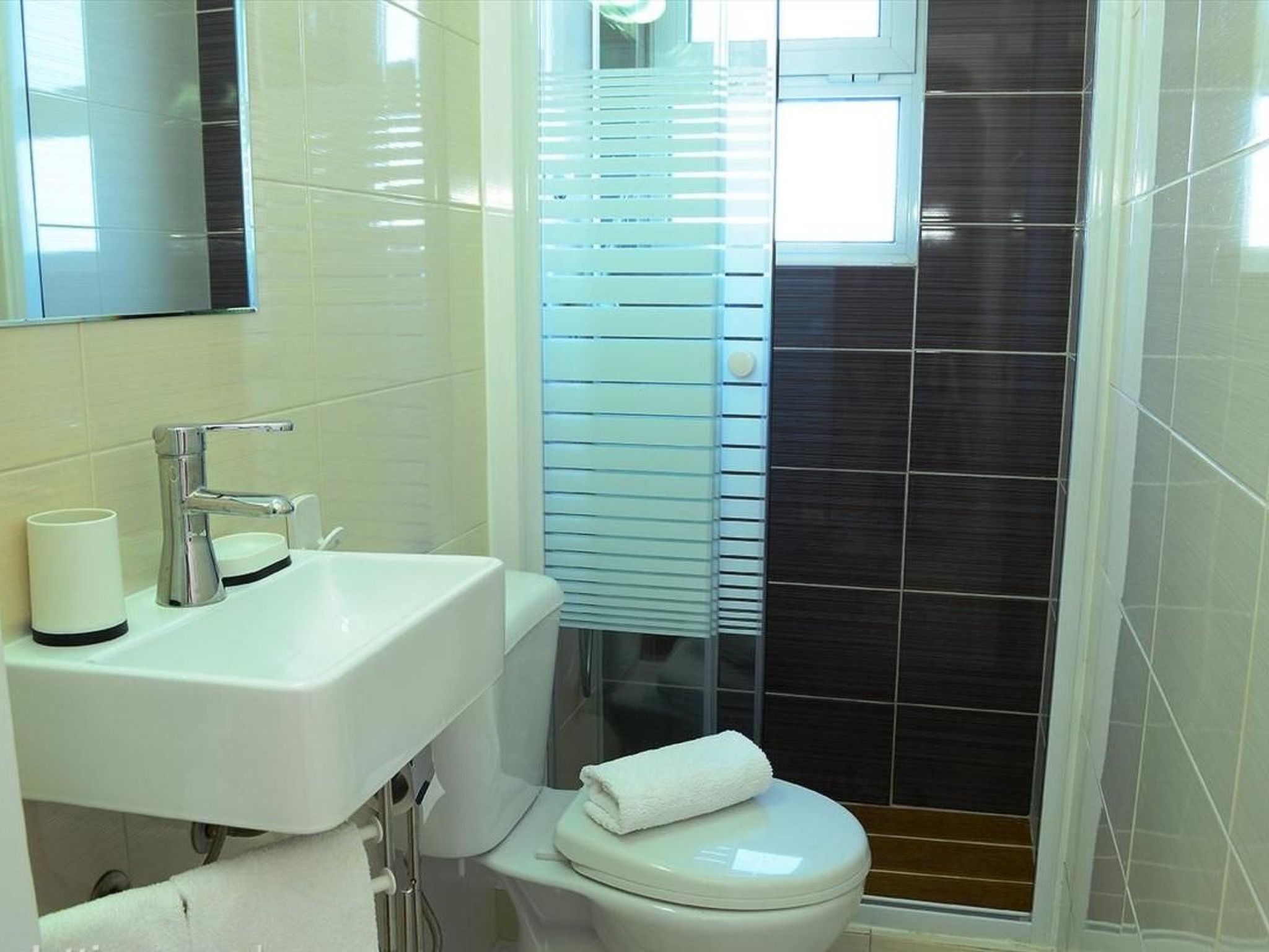 Photo of Wohnung mit Blick auf das Wasser