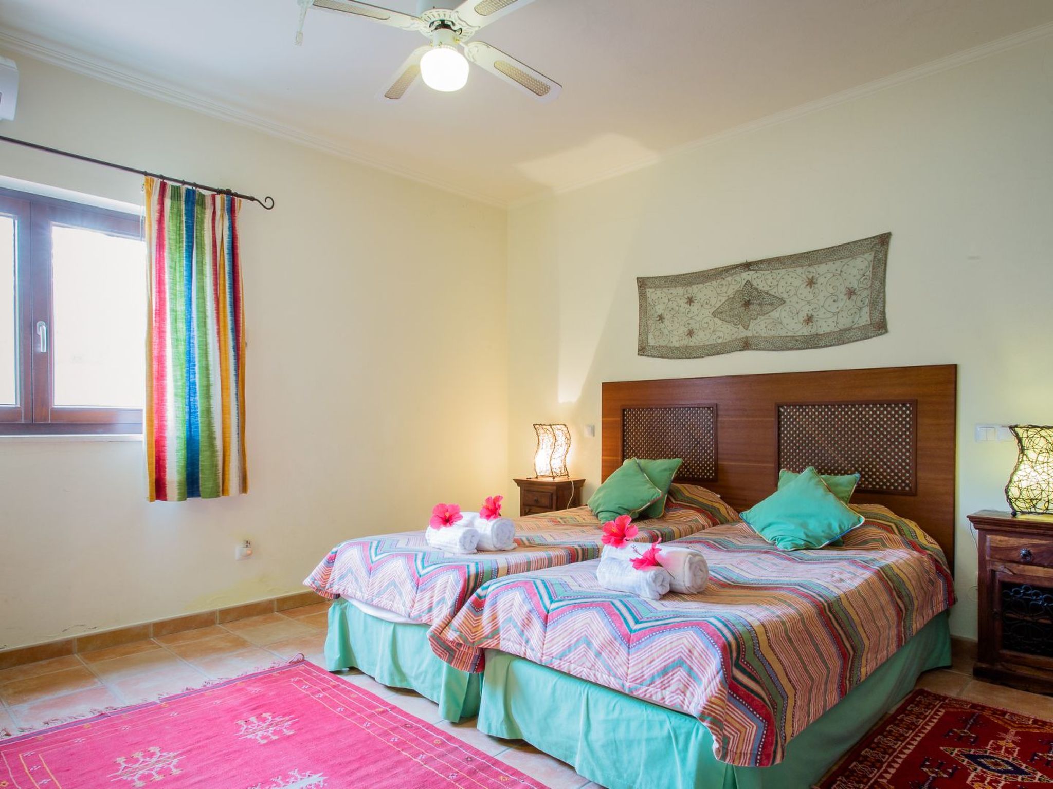 Ferienvilla "Mouraria" mit Blick auf das Wasser-Image-tags.info