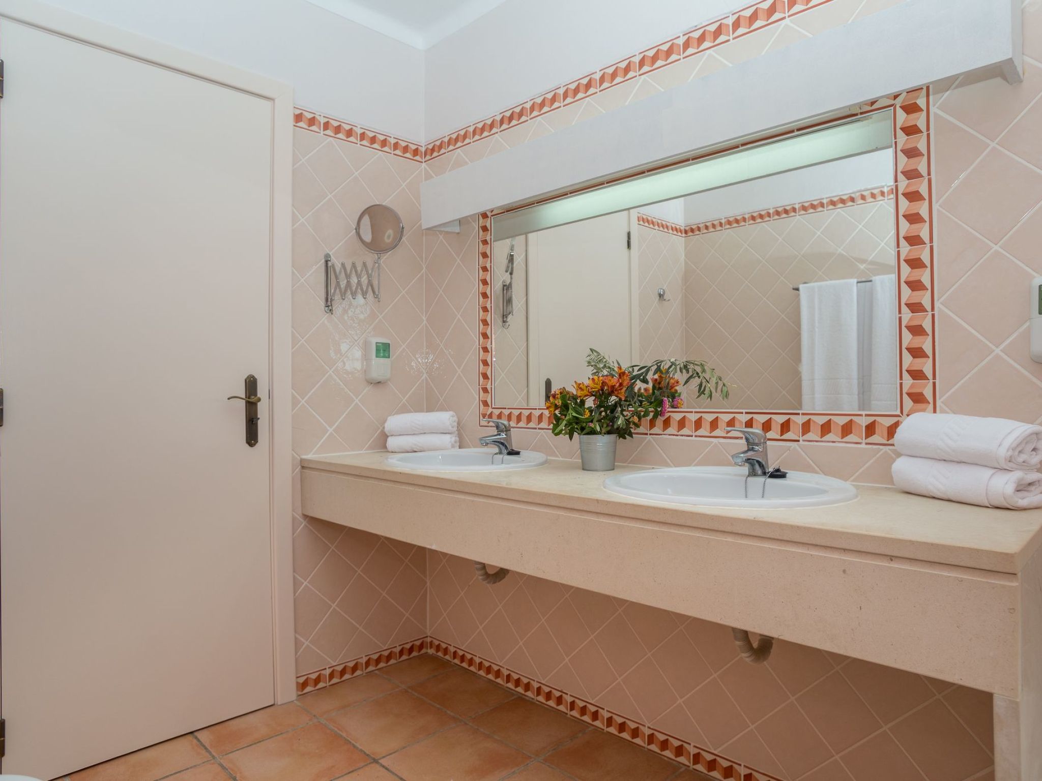 Schönes Haus in Carvoeiro mit privatem Parkplatz-Drinnen