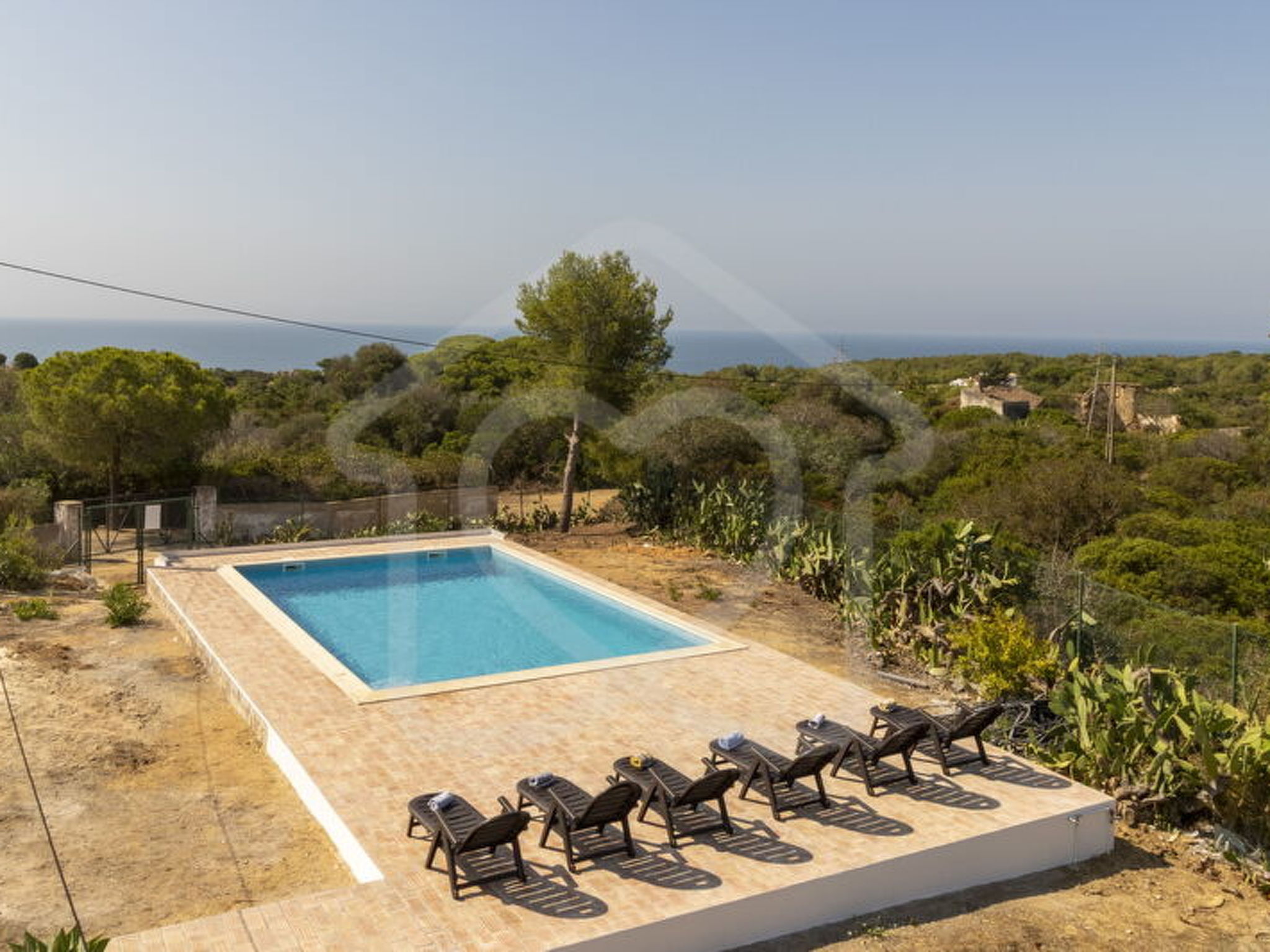 Photo of V3 Praia Da Marinha