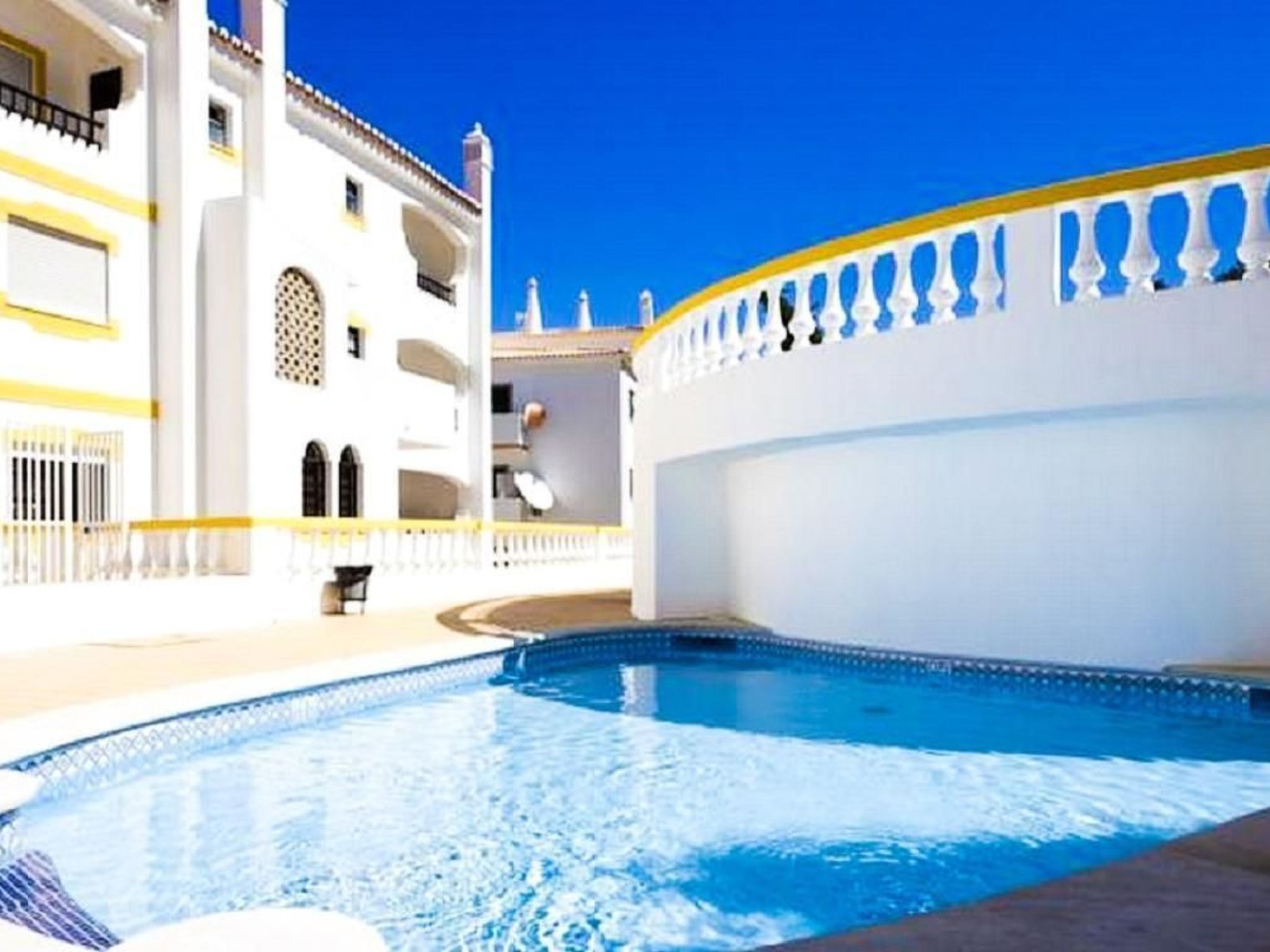 Charmante Wohnung im Zentrum Strand Carvoeiro-Binnen