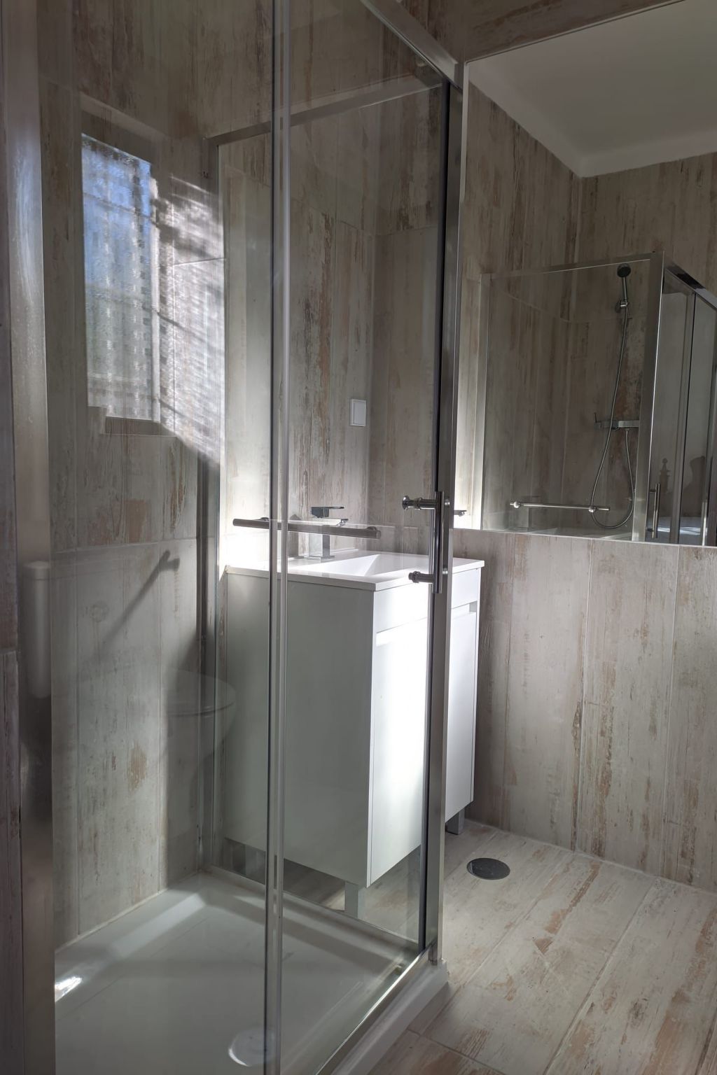 Mit Pool und 5 Schlafzimmern für 10 Personen.-Image-tags.info