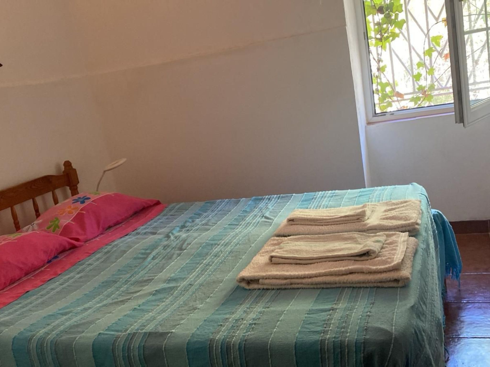 Photo of mit Pool und 5 Schlafzimmern für 10 Personen.