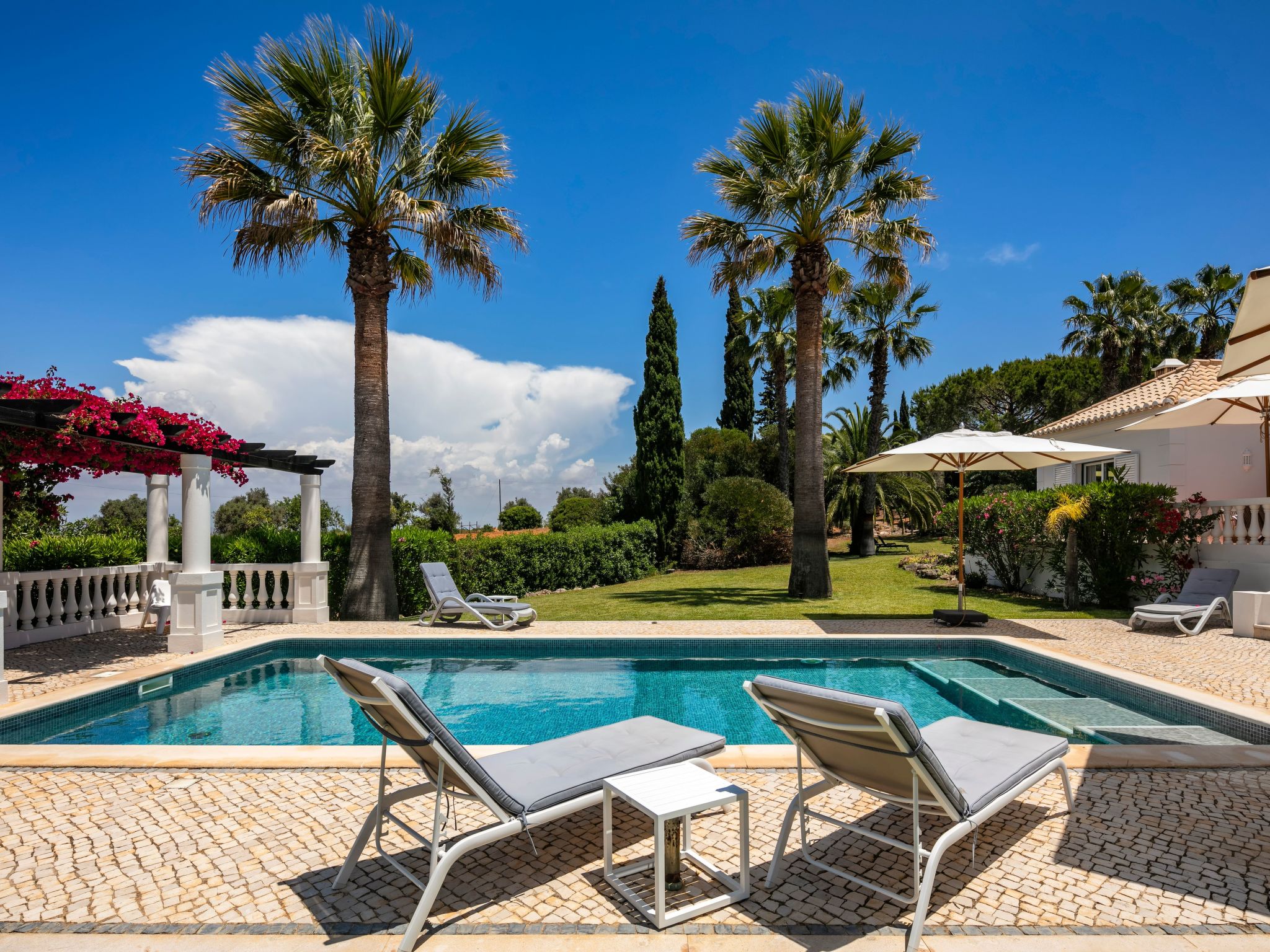 Villa Atlantico in Carvoeiro-Binnen