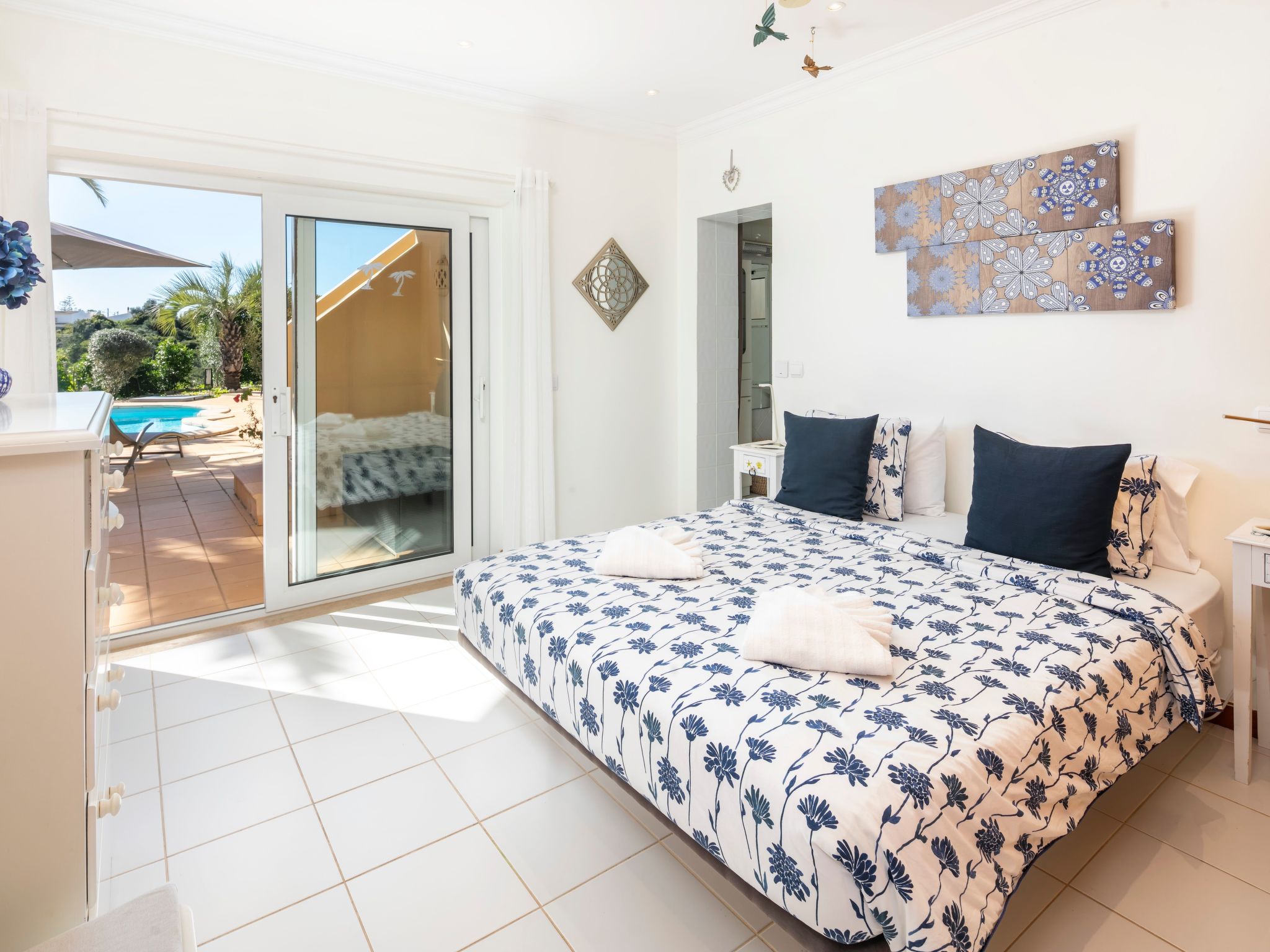 In Carvoeiro mit privatem Pool-Binnen