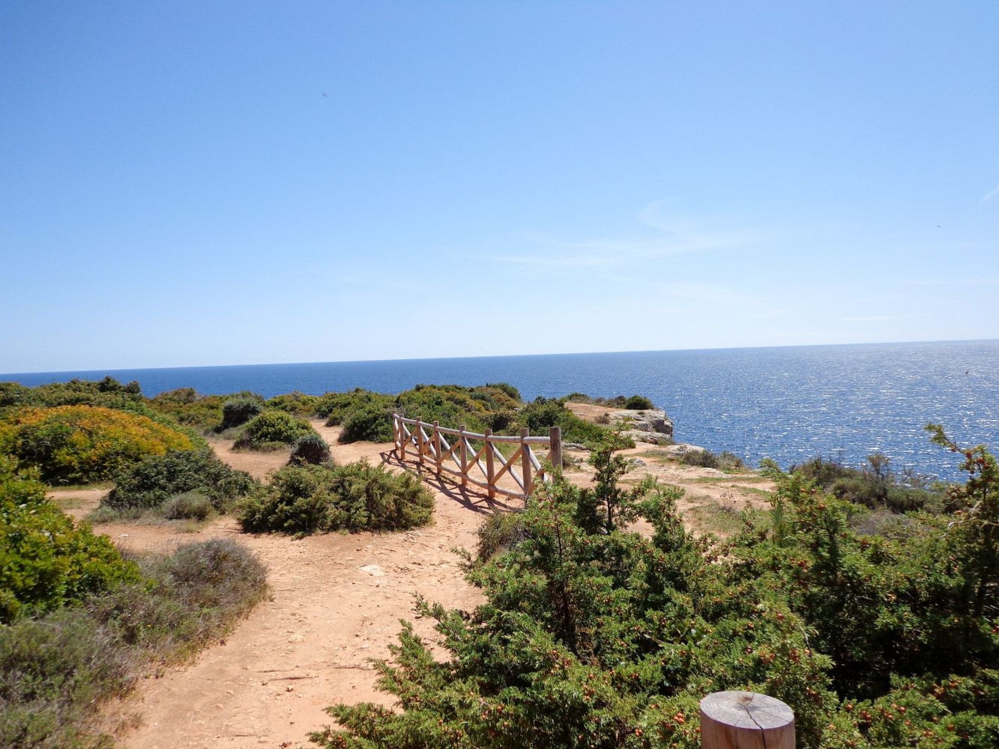 Wohnung mit Blick auf das Wasser-Image-tags.info