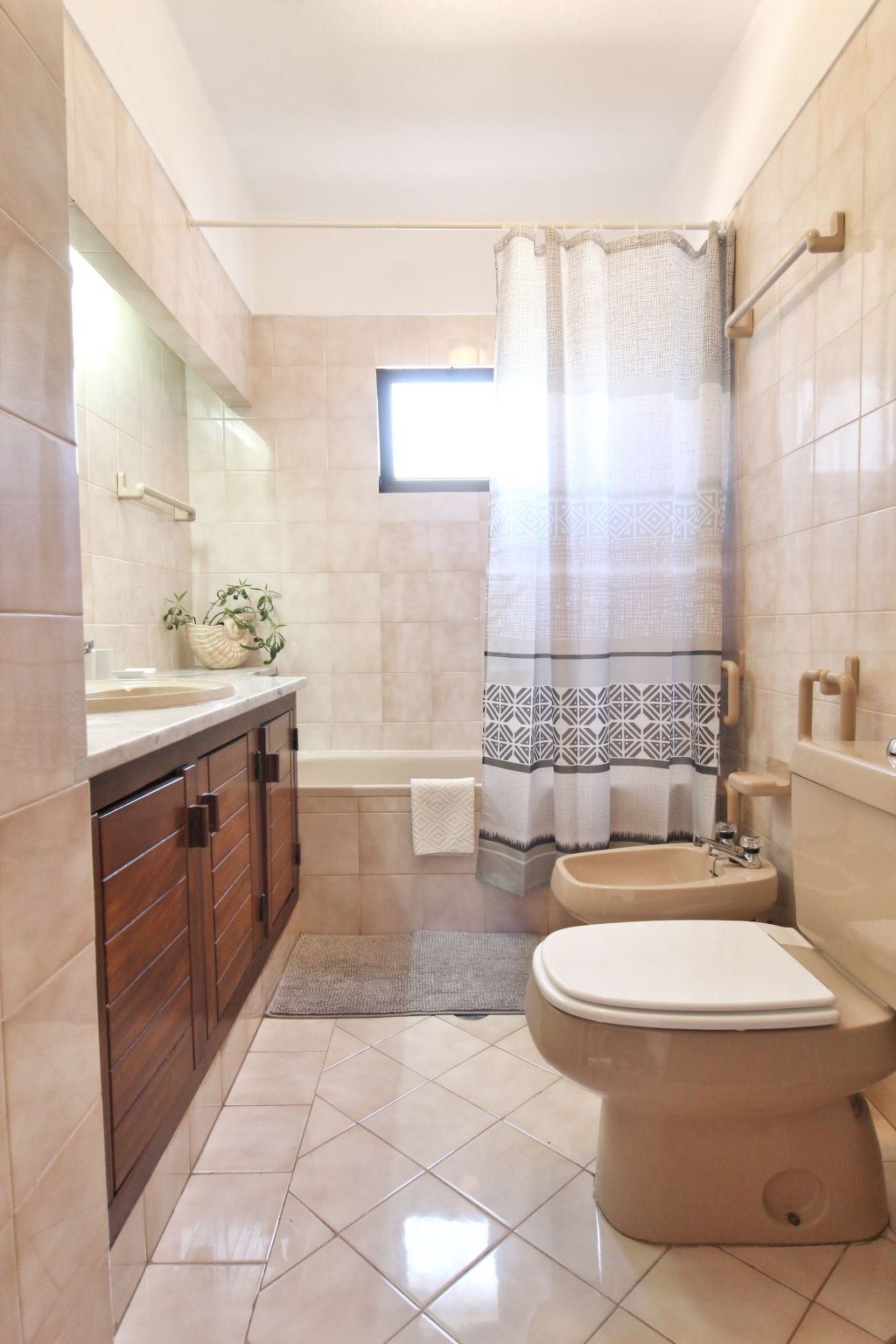 Für 6 Personen ca. 114 m&sup2; in Porches, Algarve (Westalgarve)-Binnen