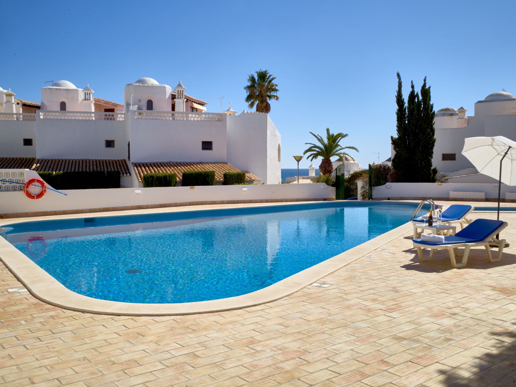 Für 6 Personen ca. 114 m&sup2; in Porches, Algarve (Westalgarve)-Buiten