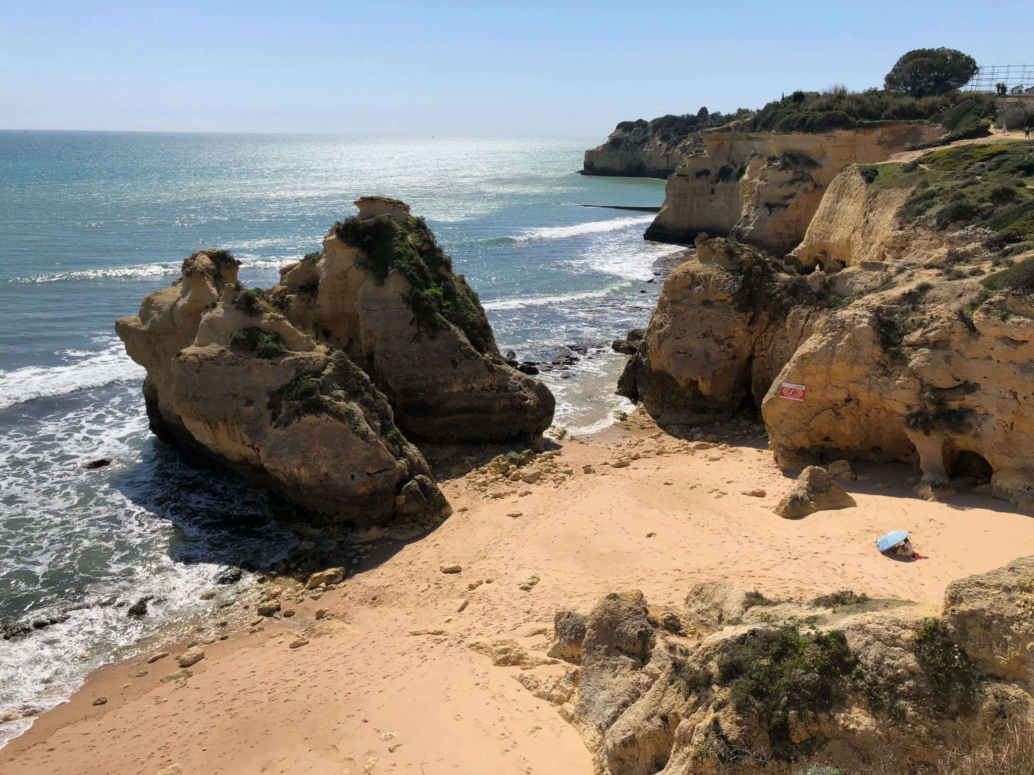 Rustikales, erschwingliches Sommerhaus in Strandnähe