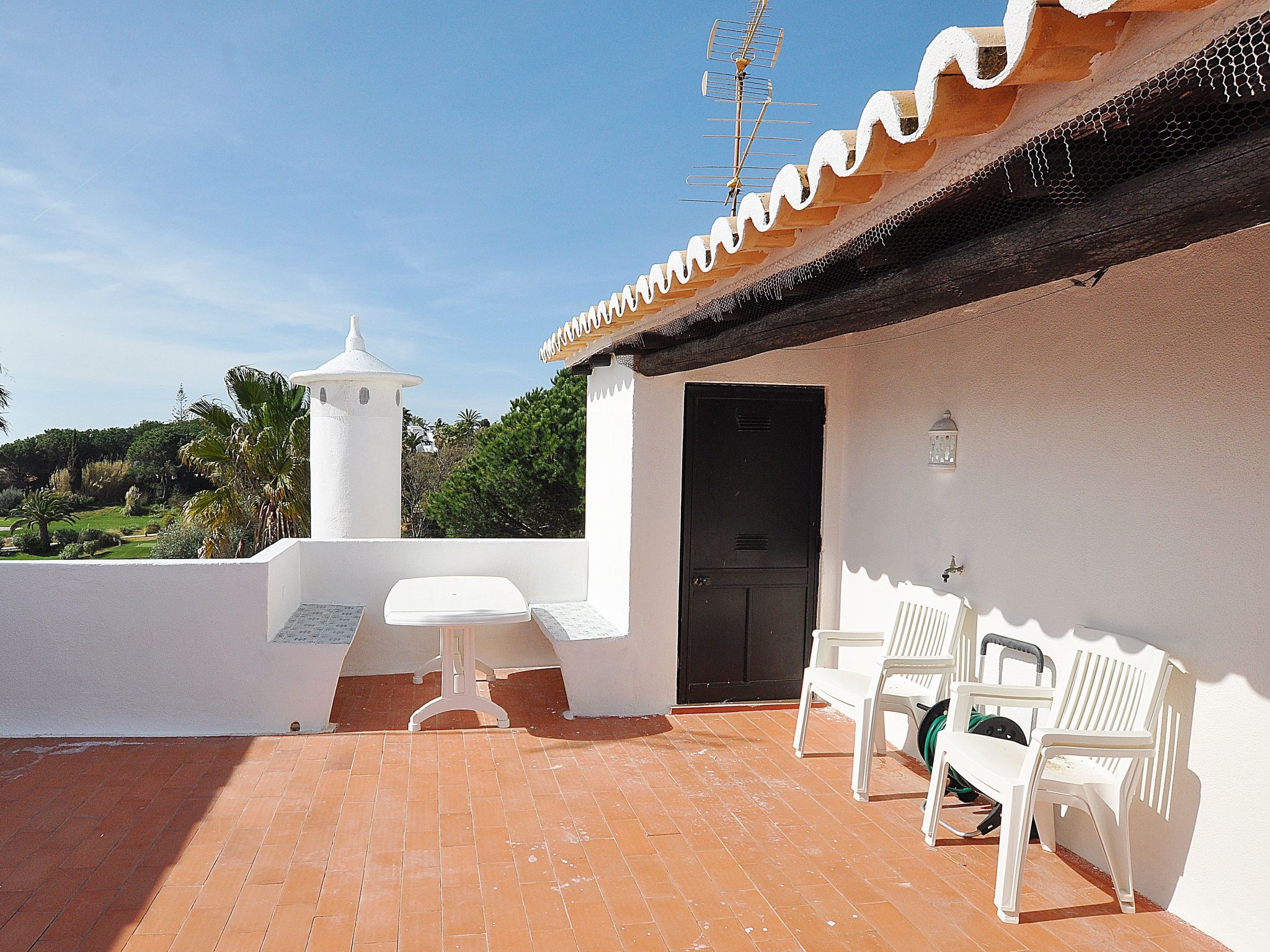 Für 6 Personen ca. 115 m&sup2; in Porches, Algarve (Westalgarve)-Image-tags.info