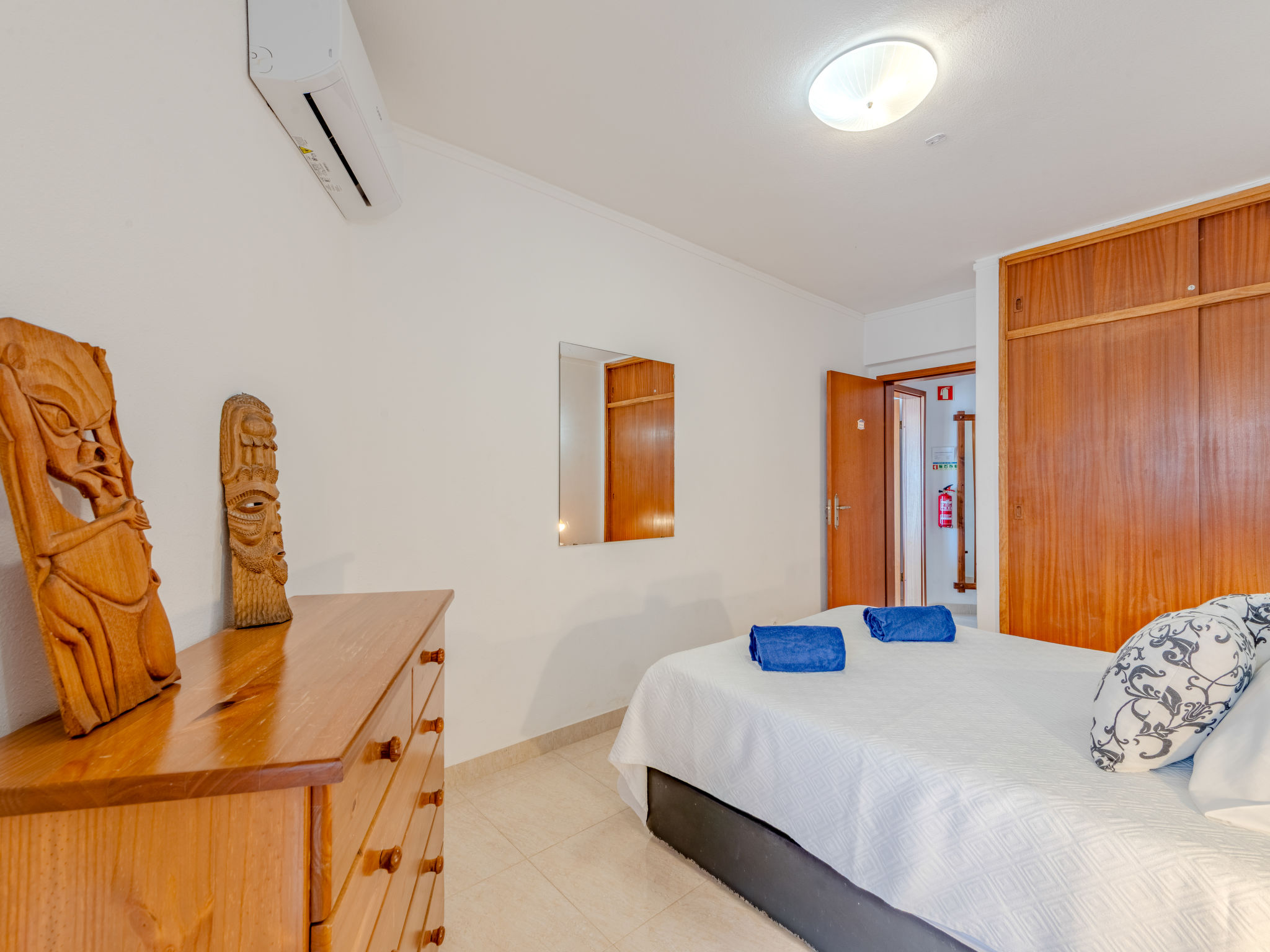 Excellent seafront & seaview - Dedans