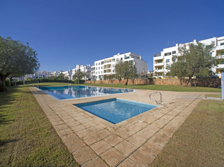 Garden Place Apartment in Armacao de Pera